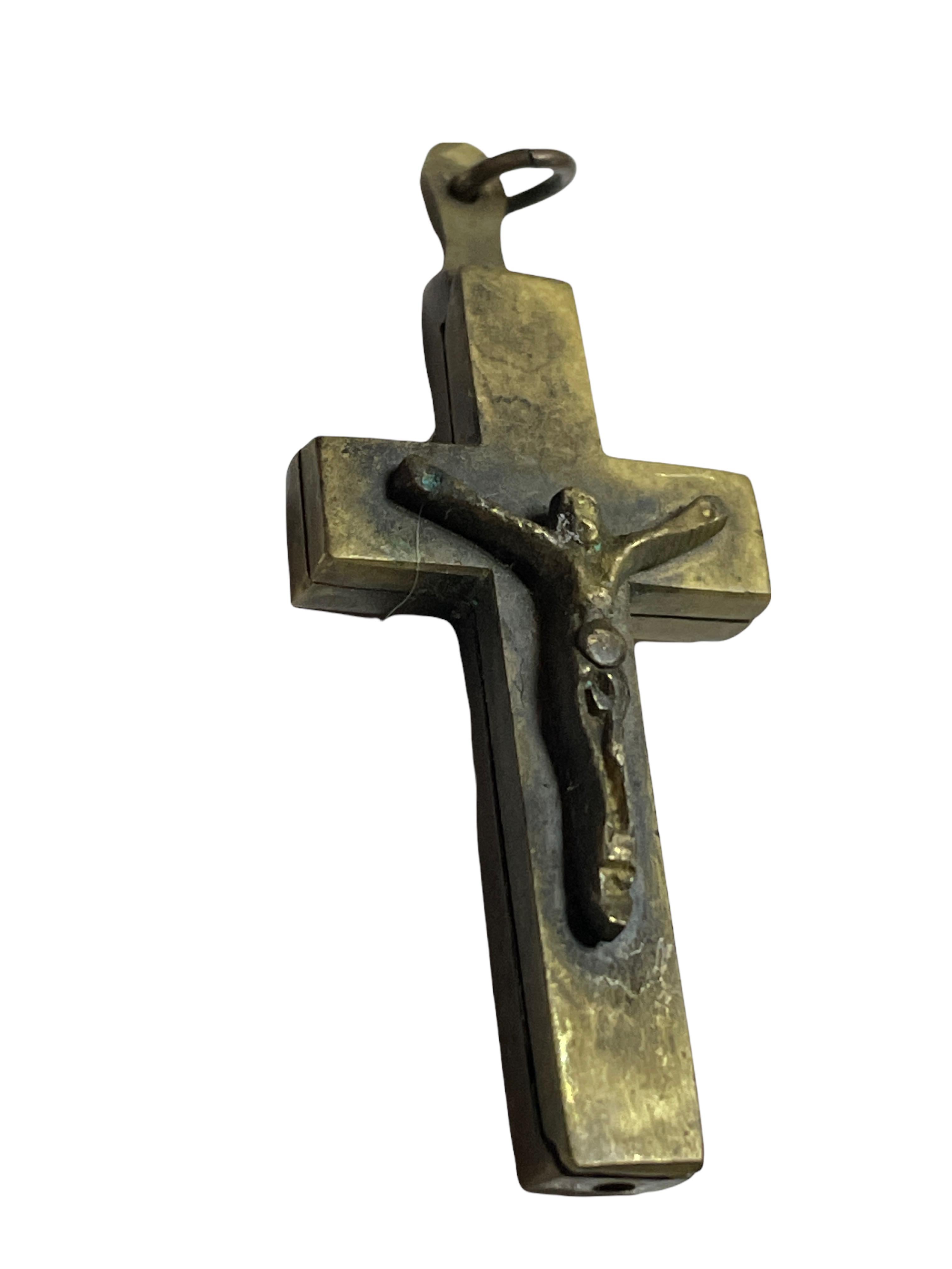 crucifix reliquary