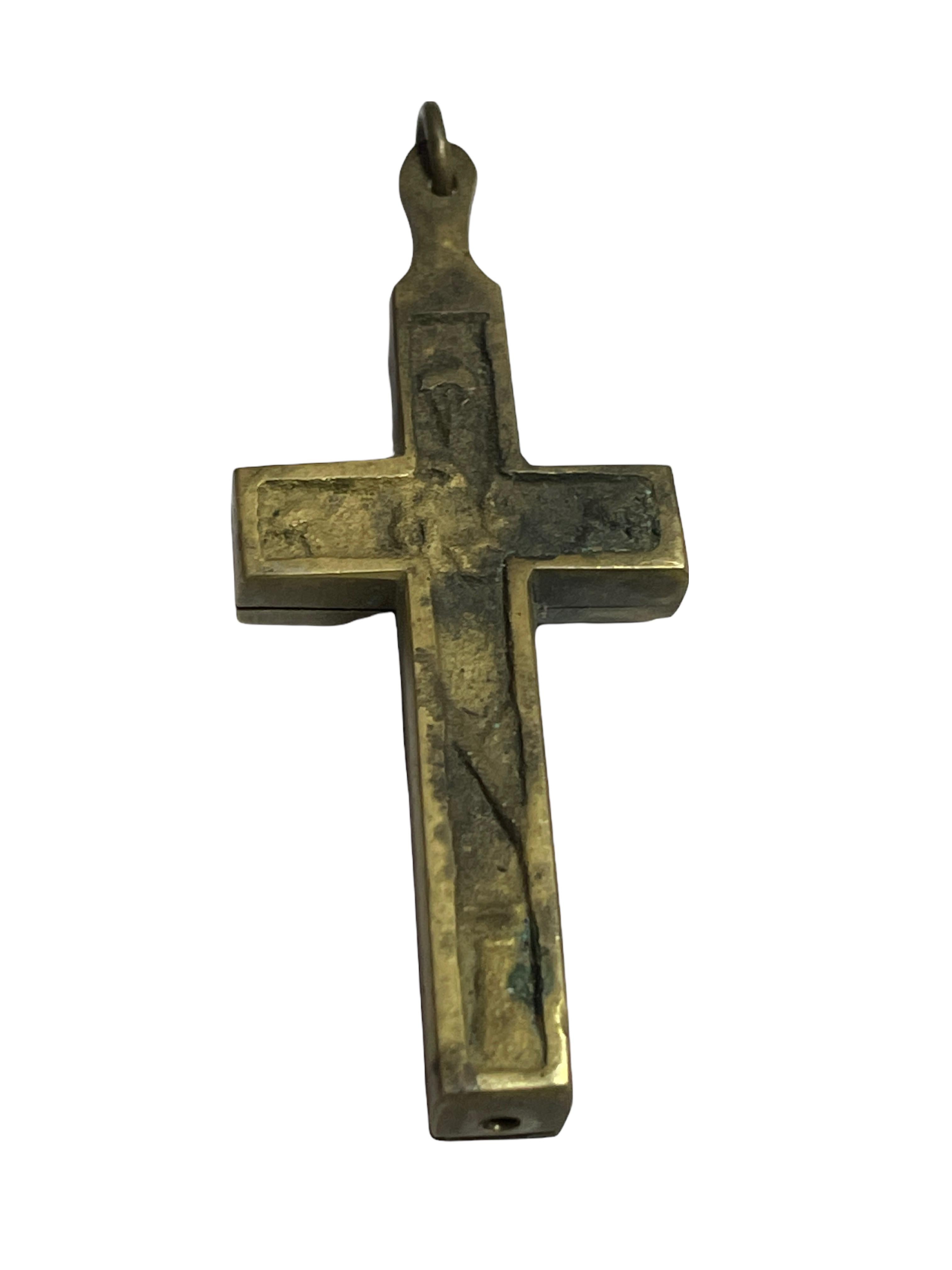 Italian Antique Catholic Reliquary Box Crucifix Pendant with Relics of Saint Catherine