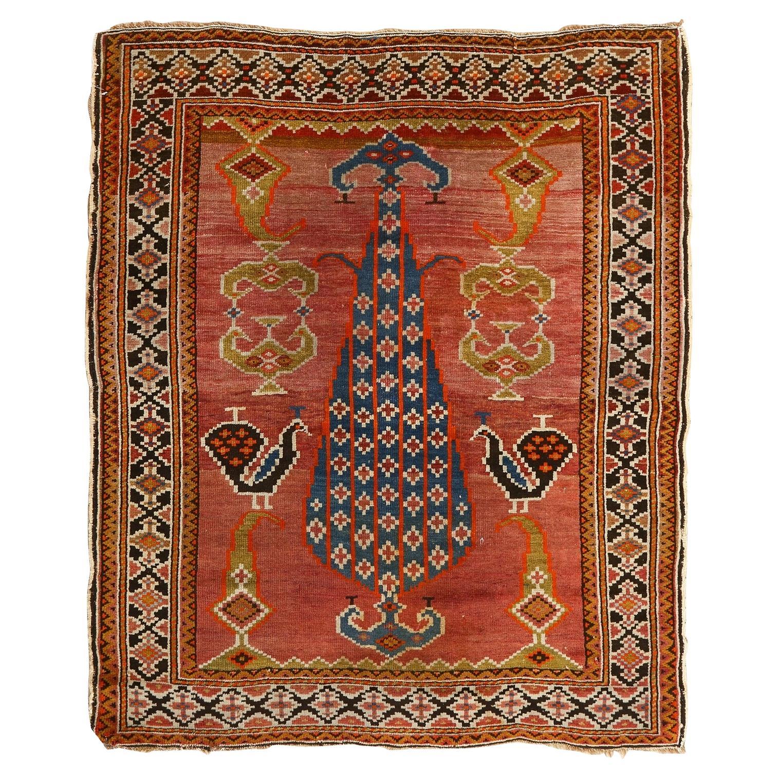 Tapis caucasien ancien en laine 3'11 x 3'0 en vente