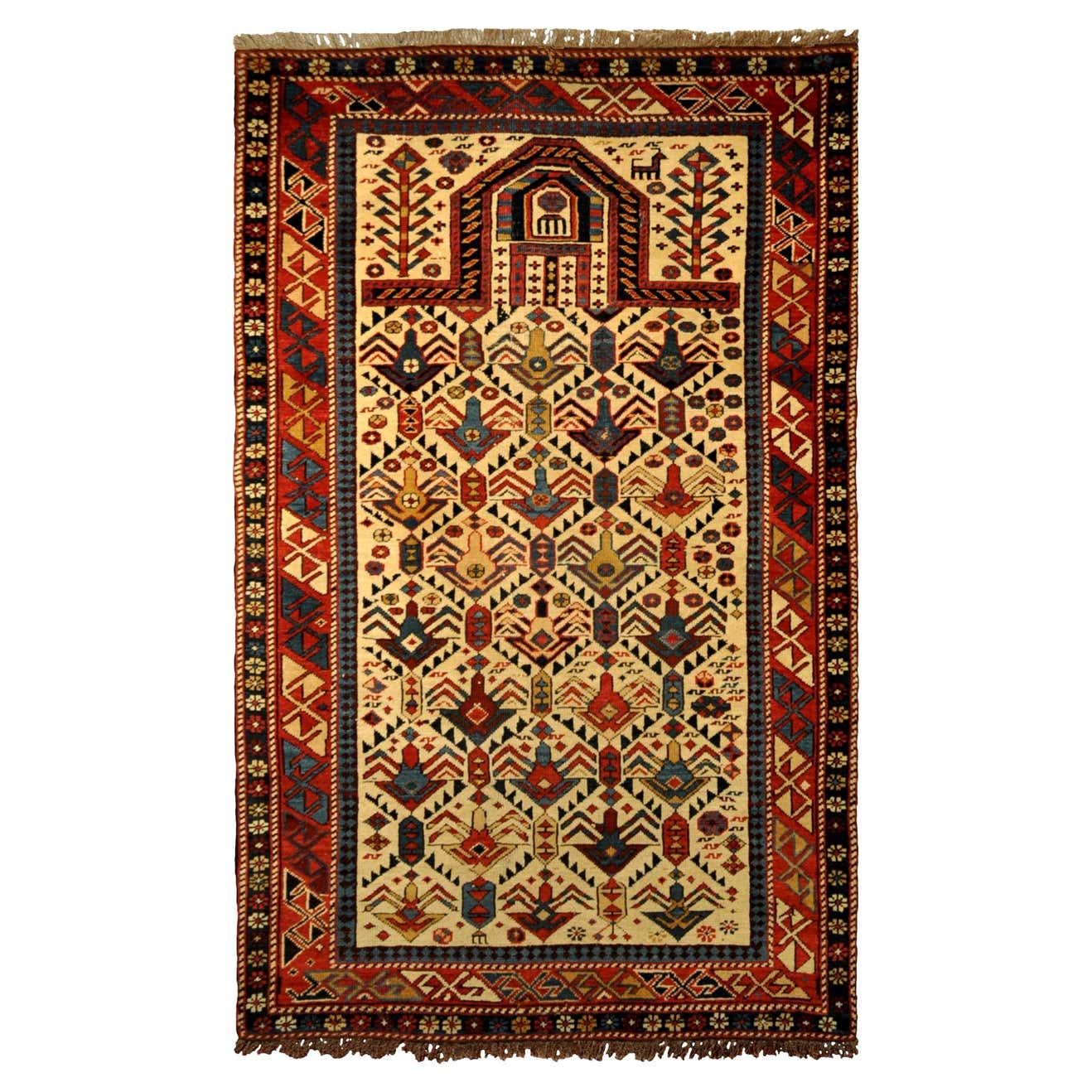 Antique Caucas Daghestan Hand Knotted Wool Rug, circa 1880 11