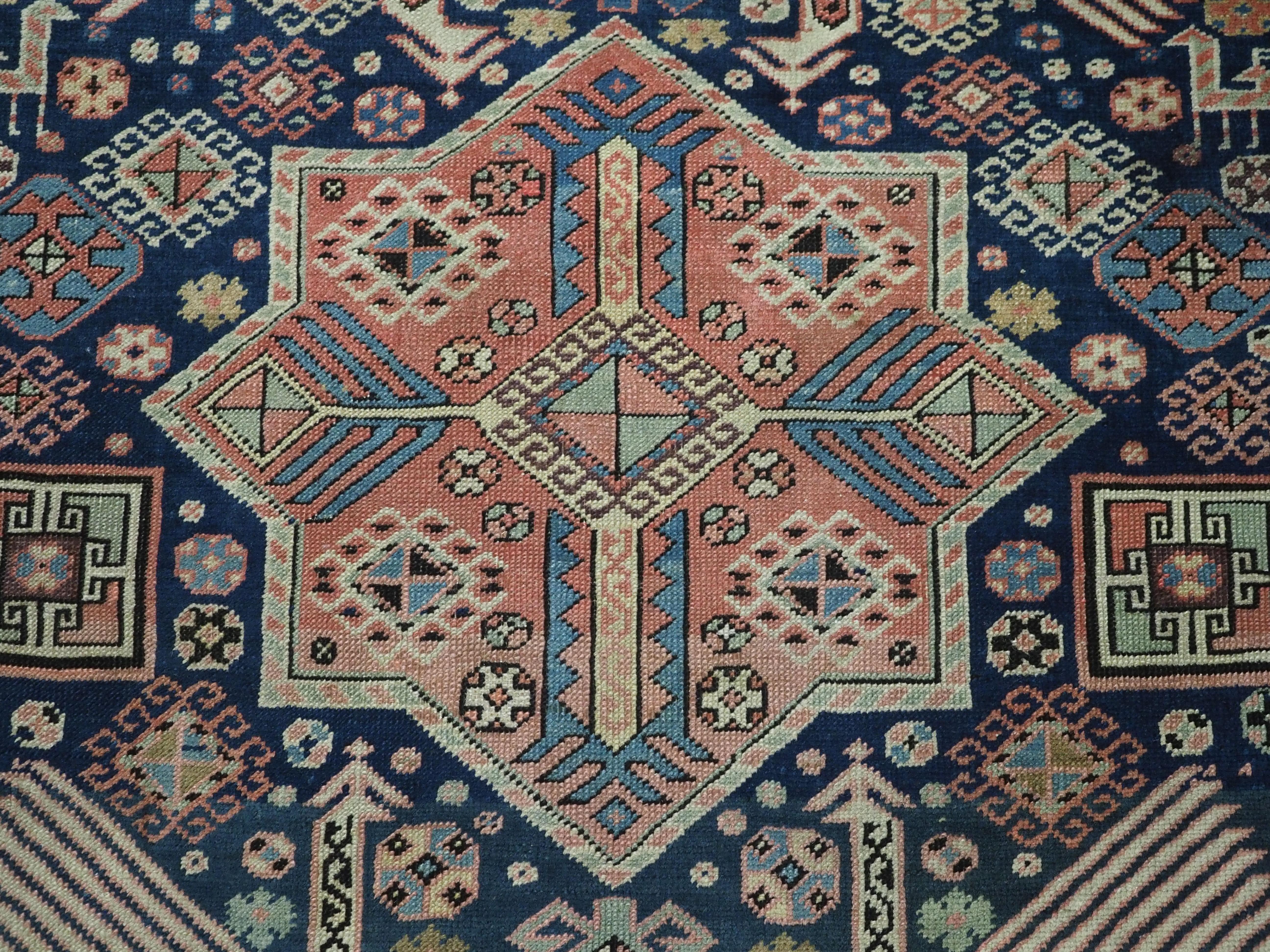 Antique Caucasian Akstafa long rug with three star medallions, circa 1880. For Sale 4