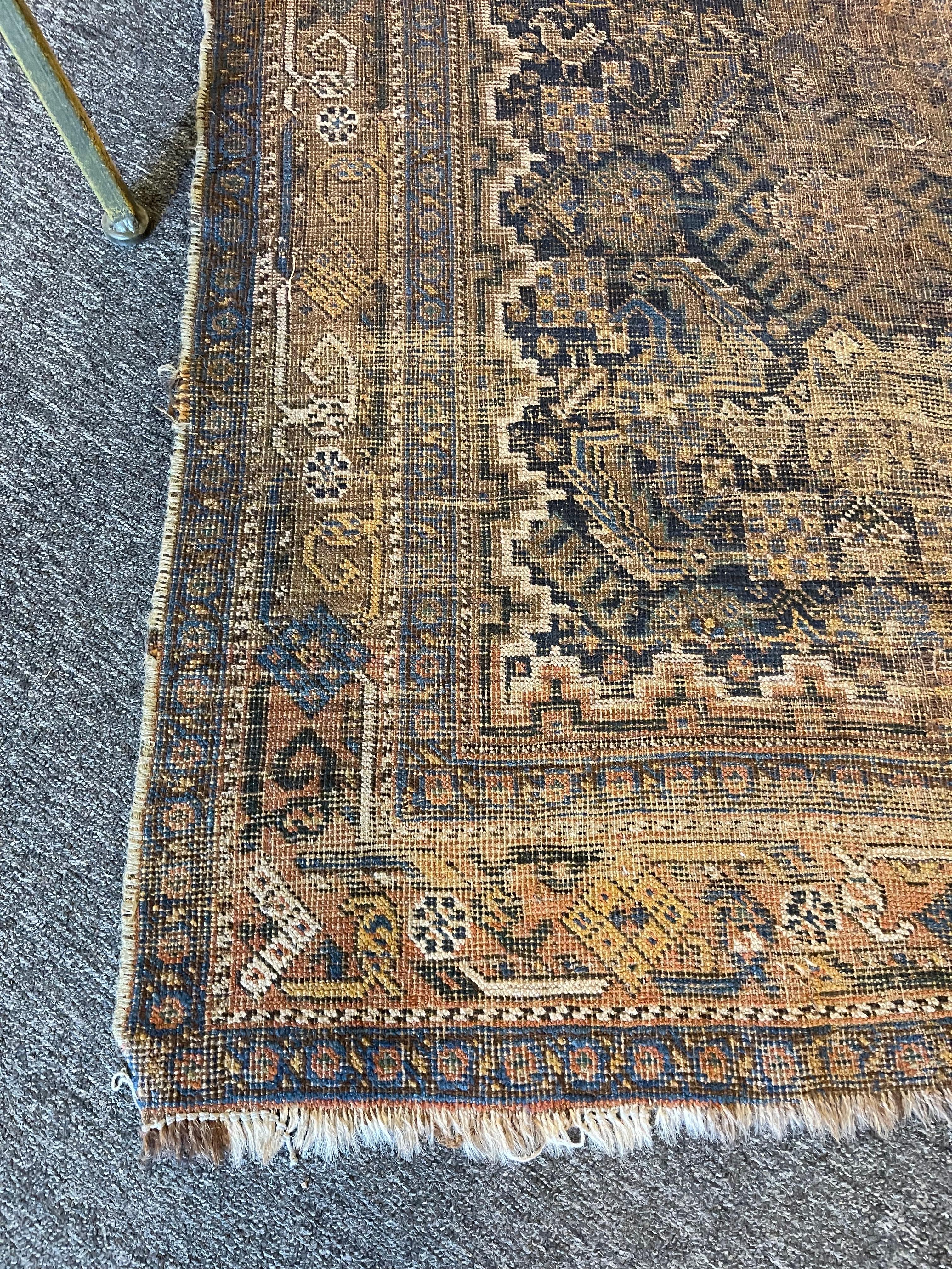 Tapis caucasien ancien, début du 20e siècle Bon état - En vente à Savannah, GA