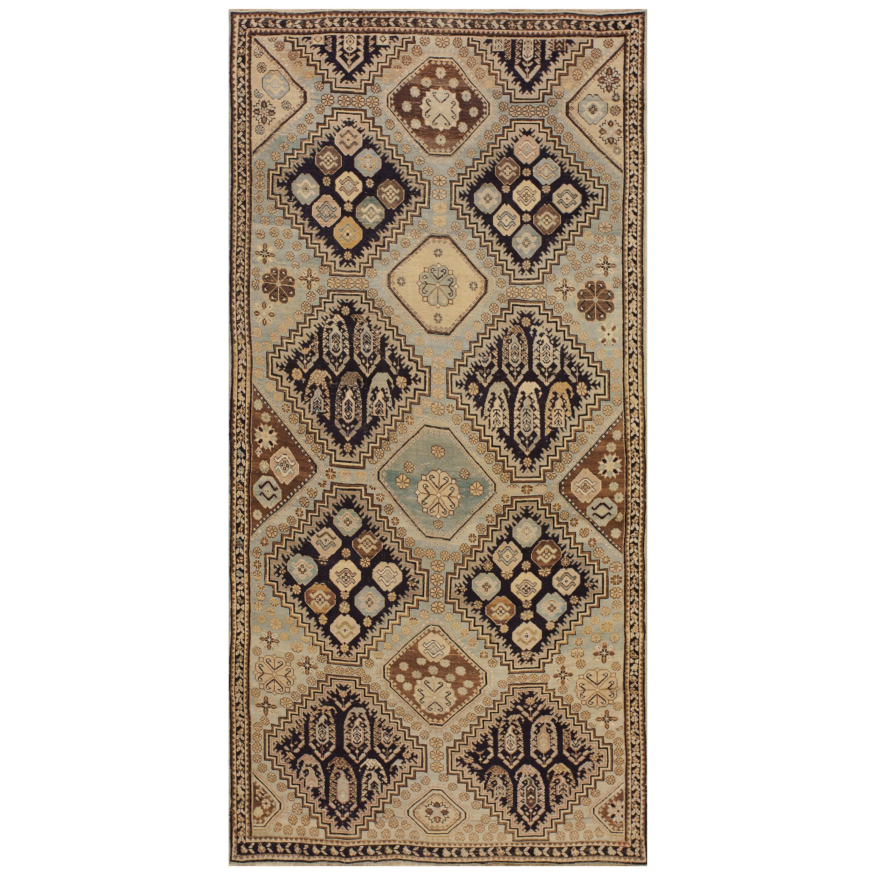 19th Century Caucasian Baku Carpet ( 4'4" x 8'8" - 133 x 265 cm )  For Sale