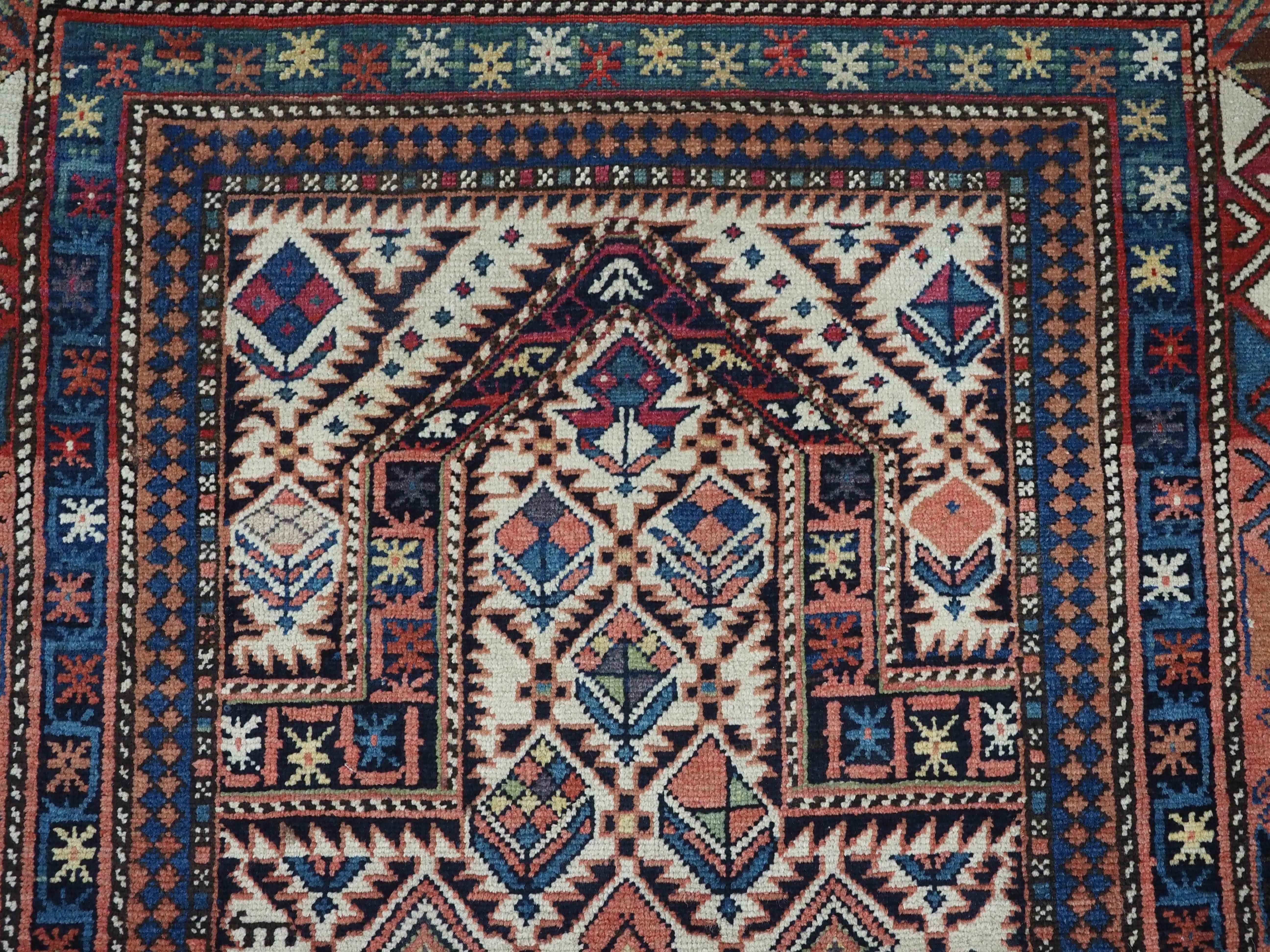 Antique Caucasian Dagestan prayer rug with floral lattice on ivory ground, 1880. For Sale 2