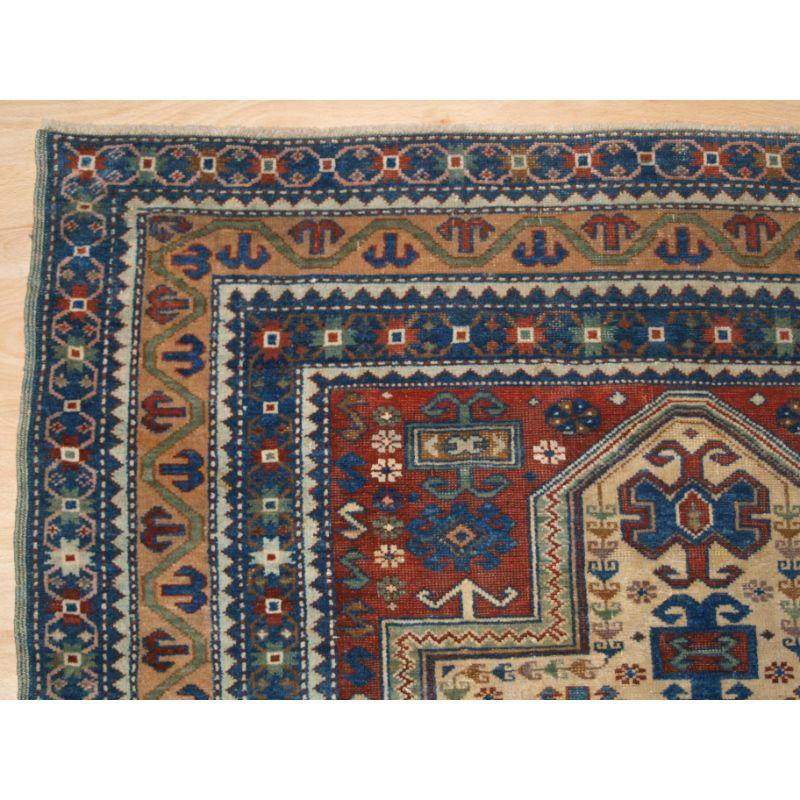 Antique Caucasian Derbent rug of prayer rug design and very nice small size.

The rug has a very well-drawn prayer design very similar to that found in Fachralo Kazak prayer rugs.

The rug is in excellent condition with even wear and medium