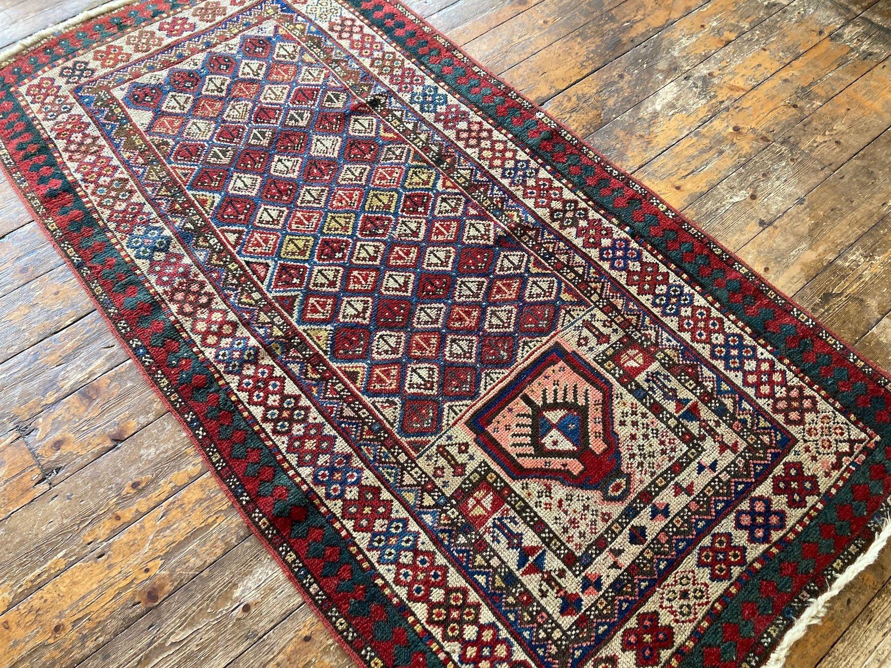 Ancien tapis de prière caucasien Gendje 1.90m X 0.98m Bon état - En vente à St. Albans, GB