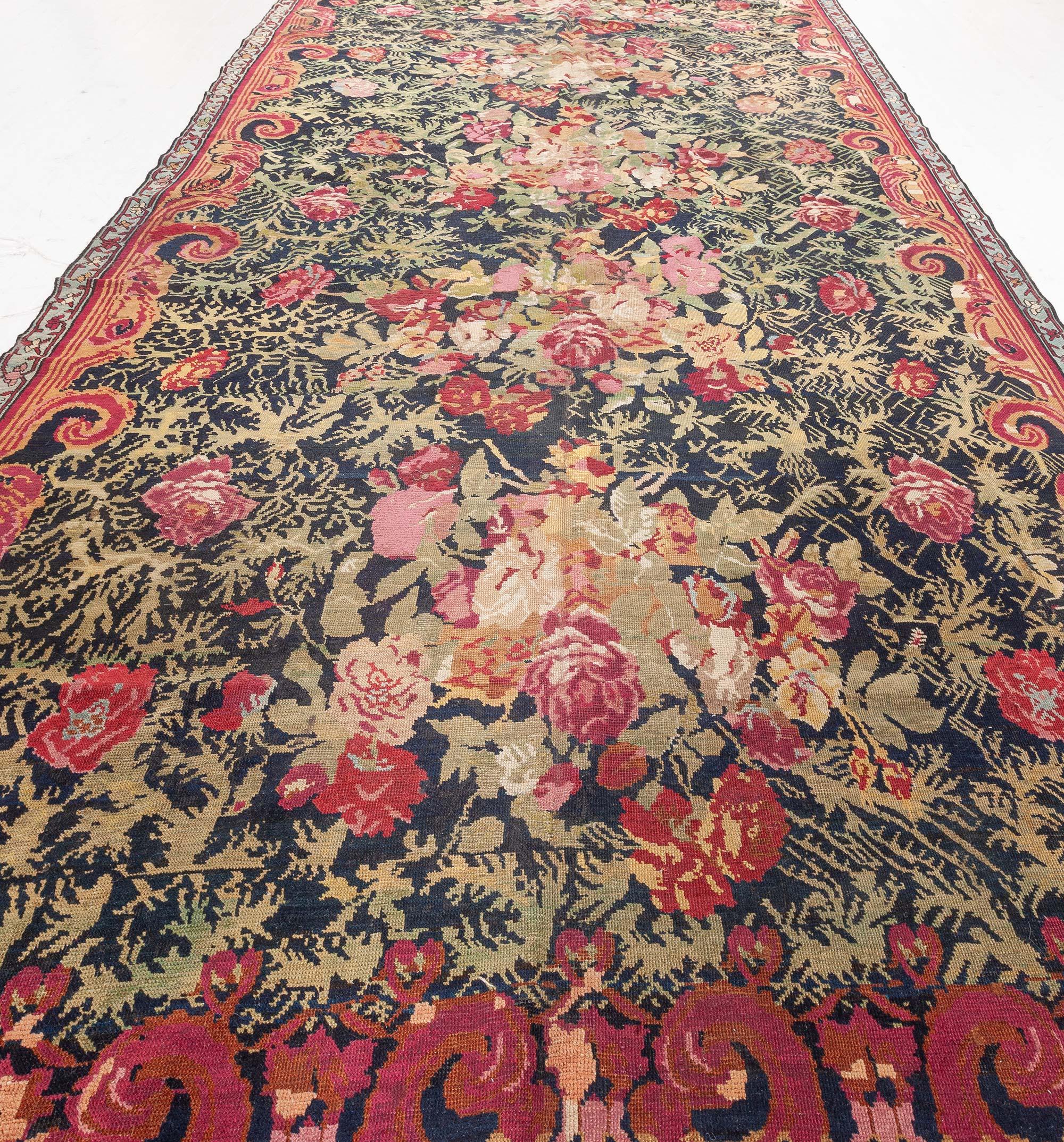 Antique Caucasian Karabagh Botanic Handmade Rug In Good Condition For Sale In New York, NY