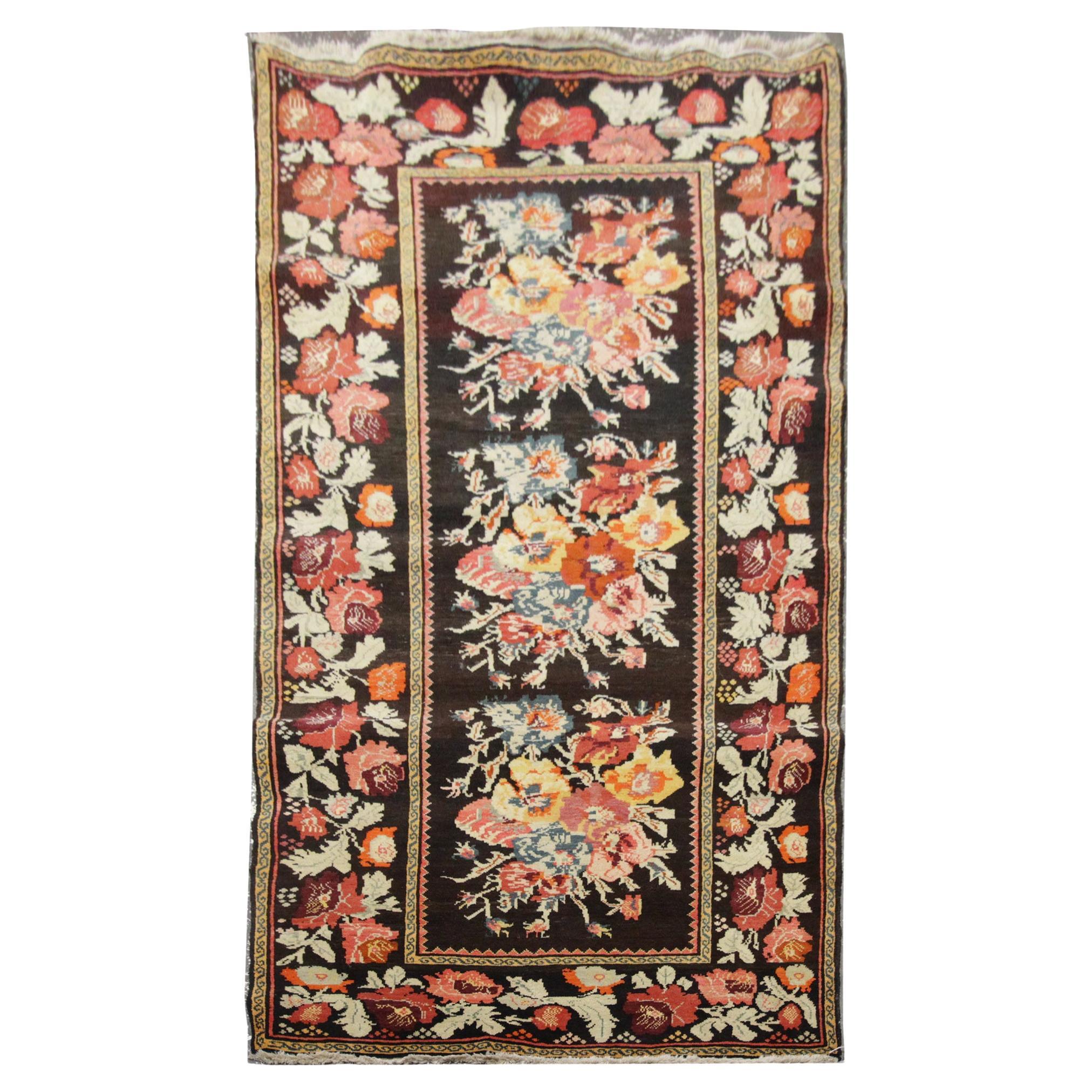 Antiker kaukasischer Karabagh-Teppich, handgefertigt, orientalischer Teppich mit Blumenmuster, CHR64