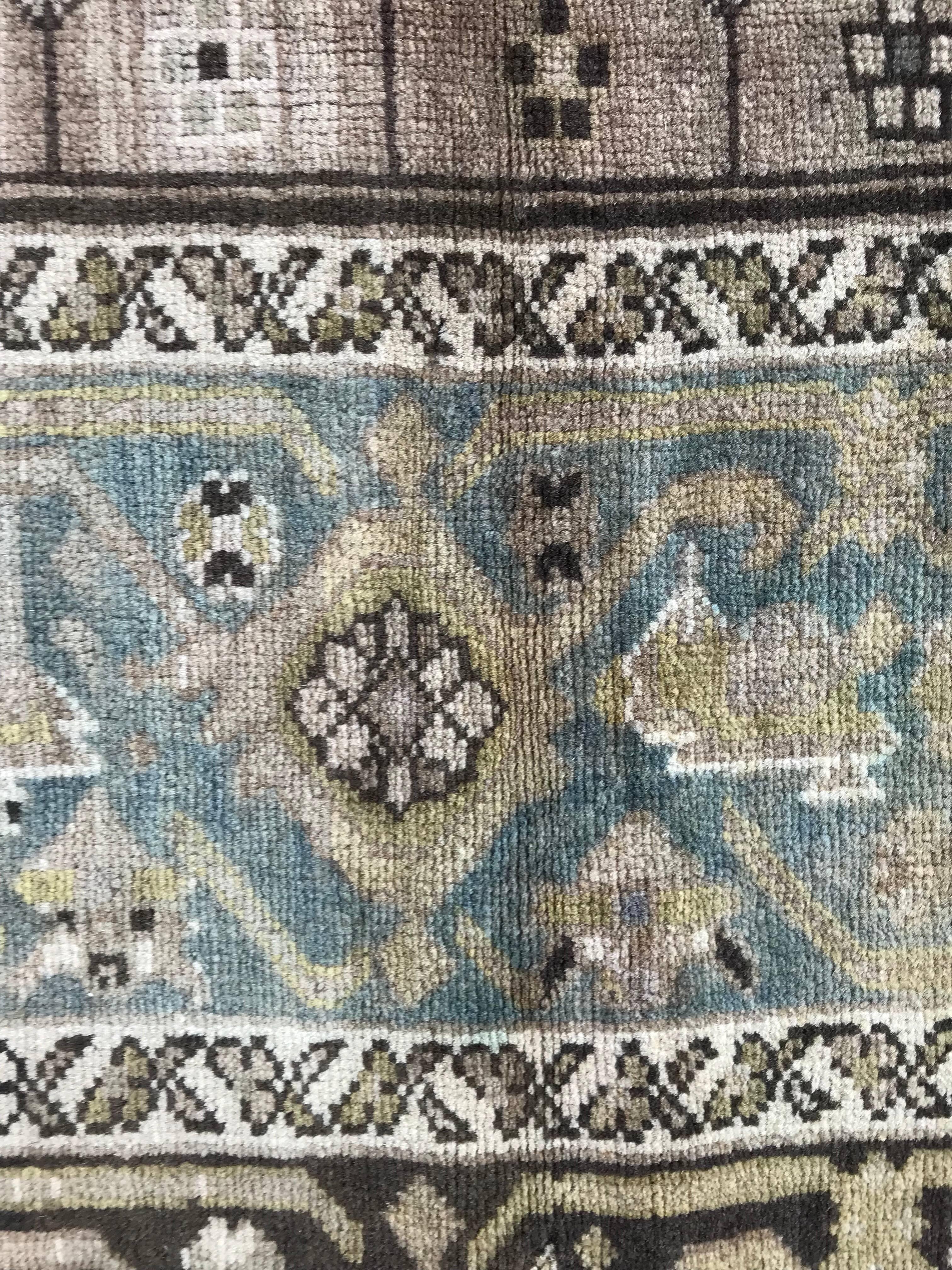 Noué à la main Tapis caucasien ancien du Caucase Karabagh en vente