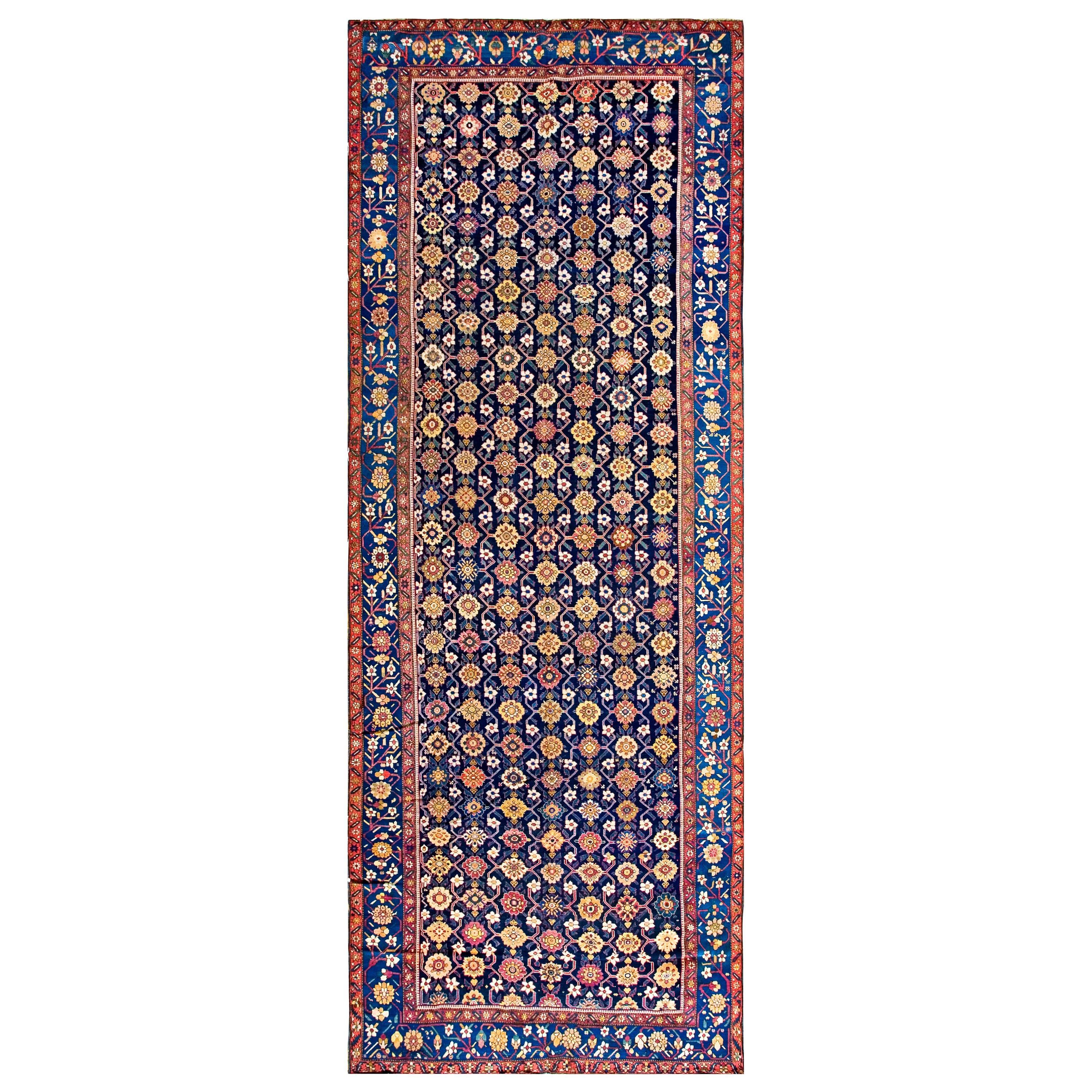 Kaukasischer Karabagh-Galerie-Teppich aus dem 19. Jahrhundert ( 6'10" x 19'3" - 208 x 587")