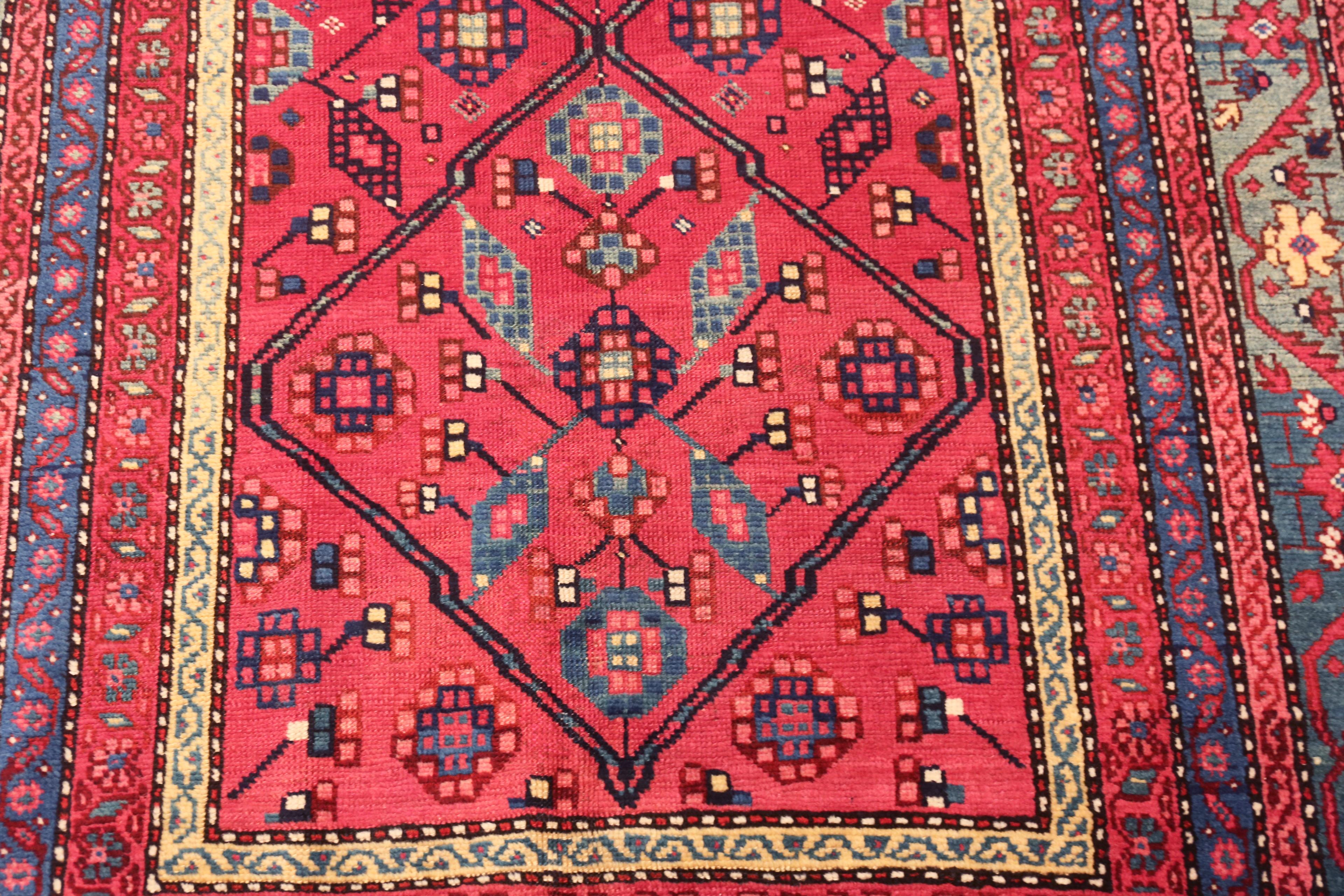 Antique Caucasian Karabagh Rug. Size: 4 ft 8 in x 11 ft In Good Condition For Sale In New York, NY