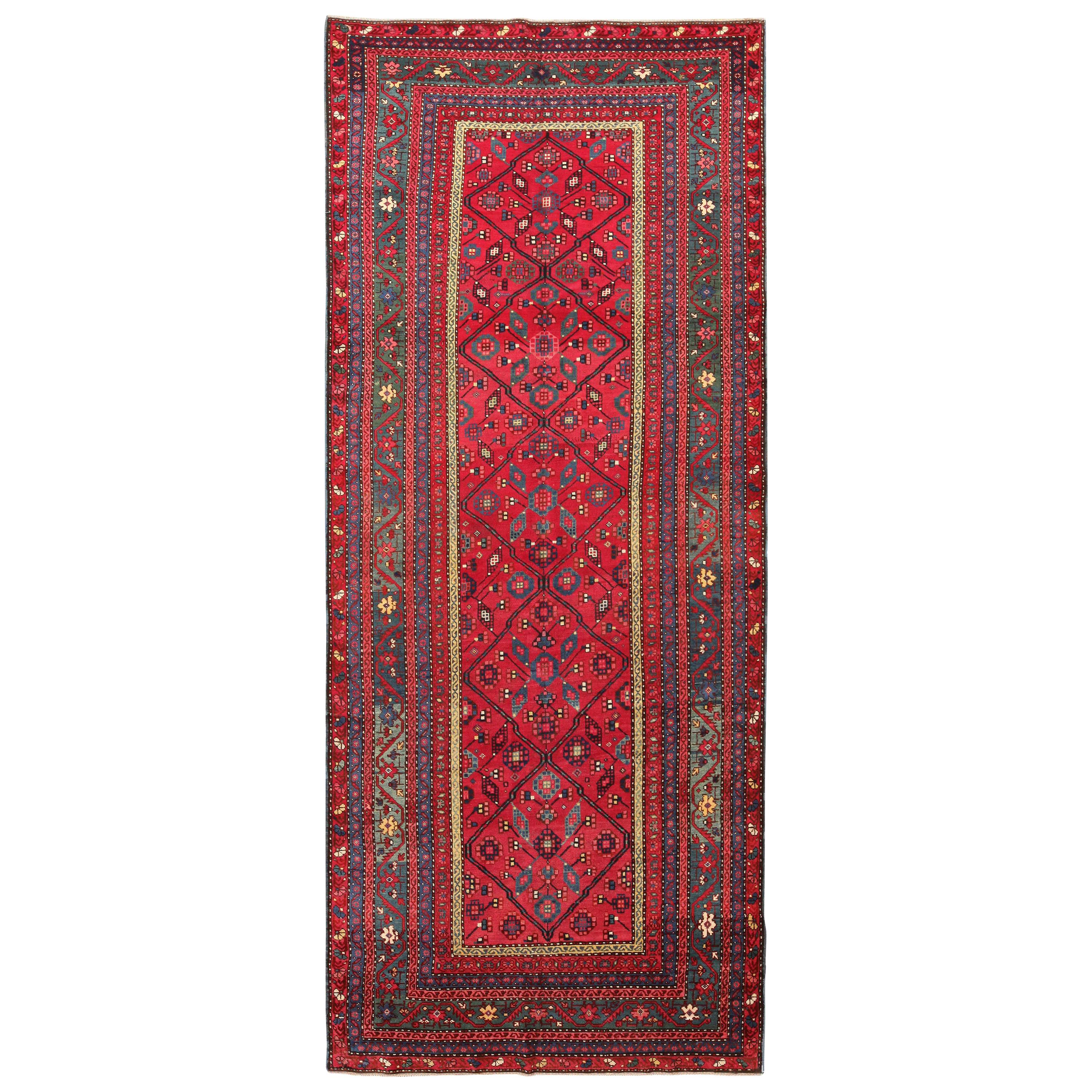 Antiker kaukasischer Karabagh-Teppich aus Karabagh. Größe: 4 ft 8 in x 11 ft
