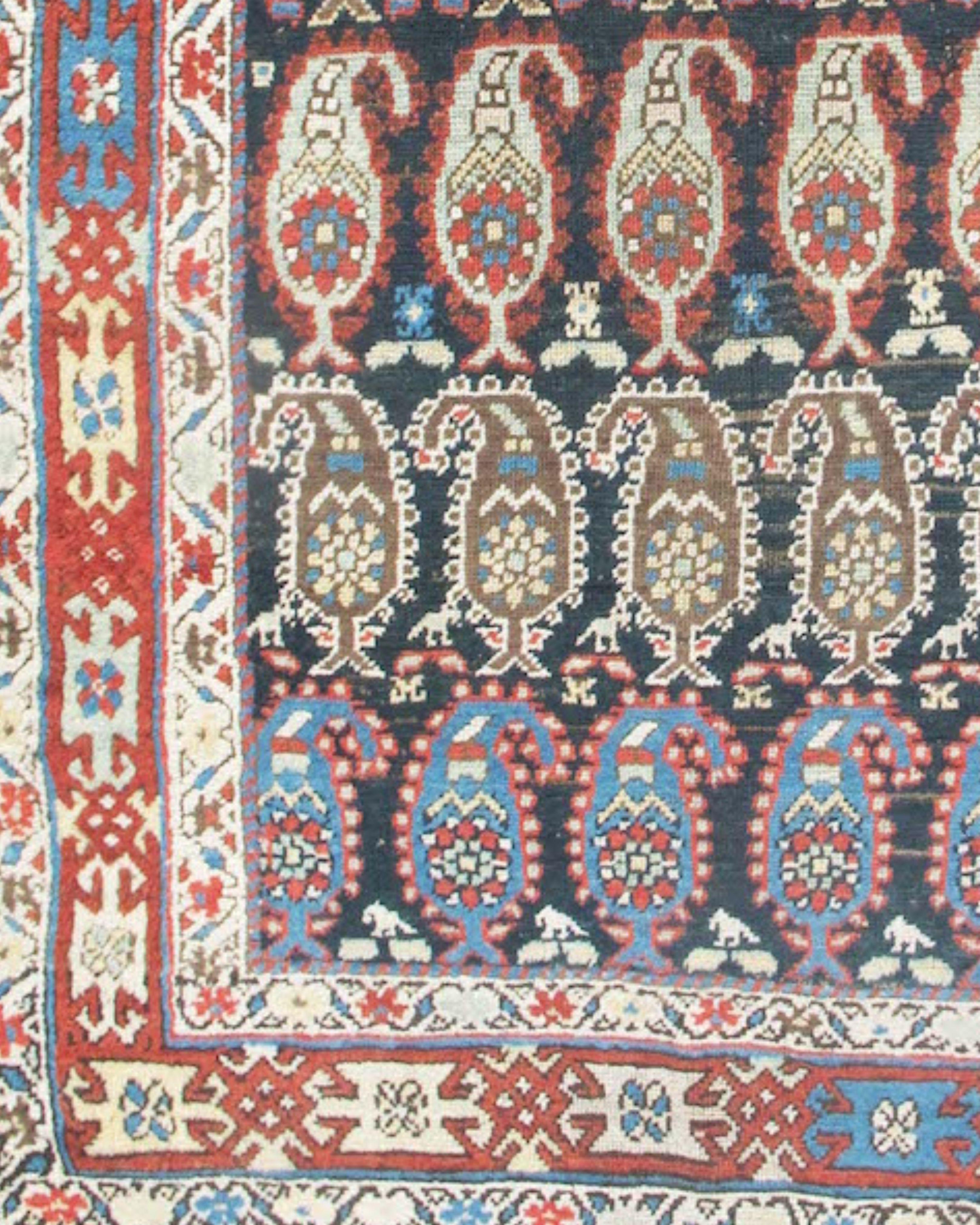 Caucasien Tapis de course ancien du Caucase, Karabagh, 19e siècle en vente