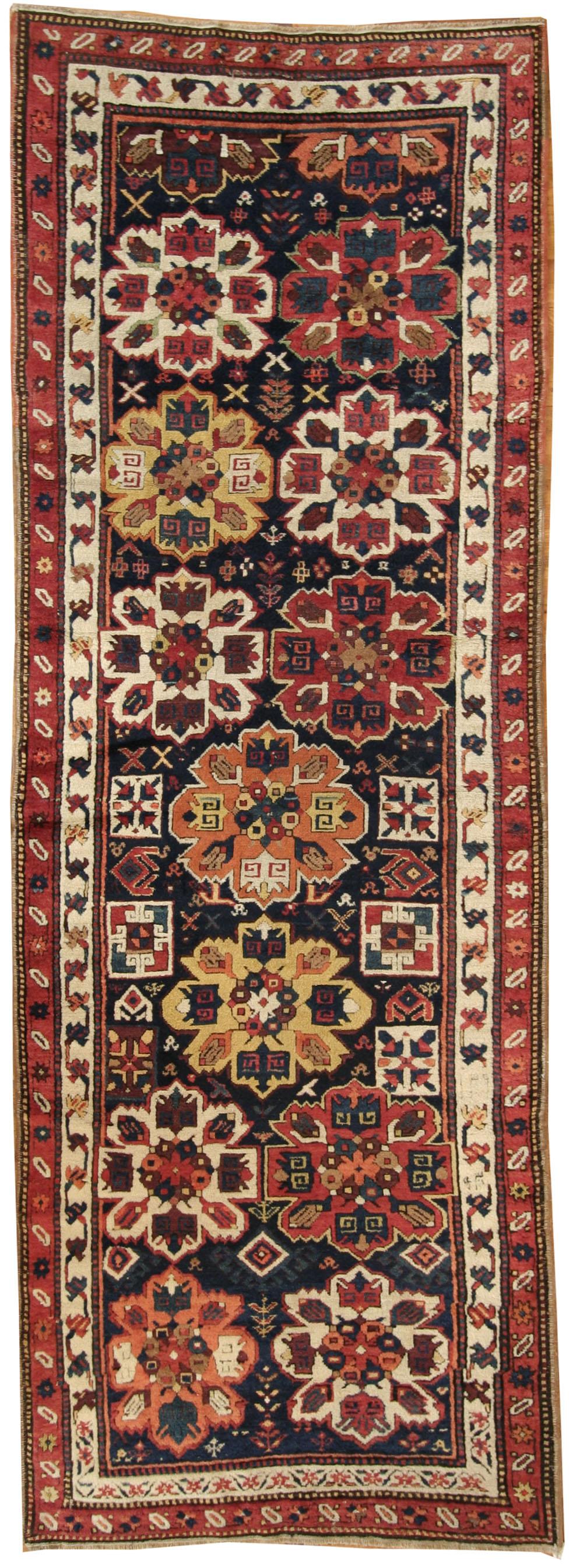 Tapis de couloir caucasien antique Karabagh