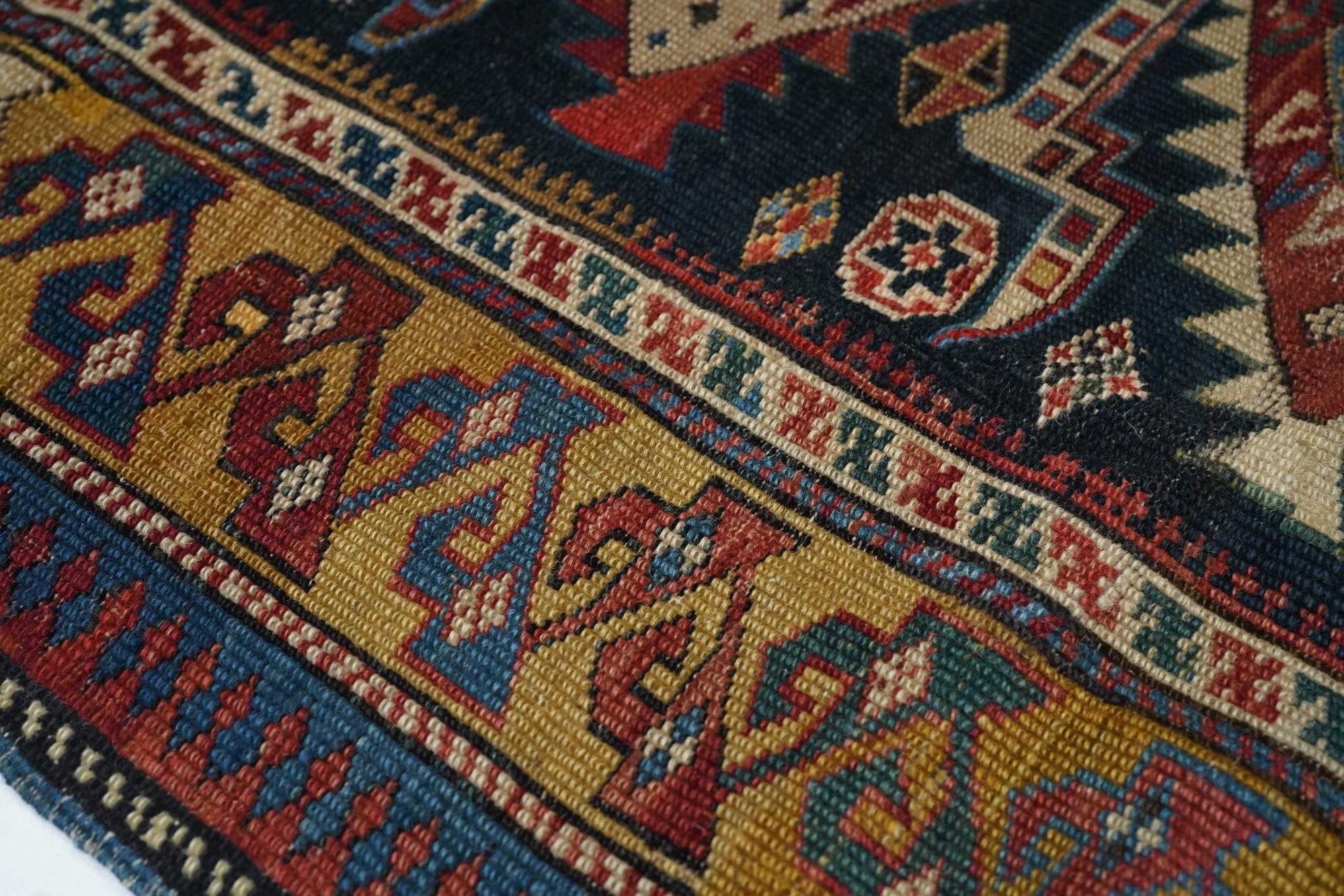 Tapis Karakashli caucasien ancien 2'9'' x 5'0