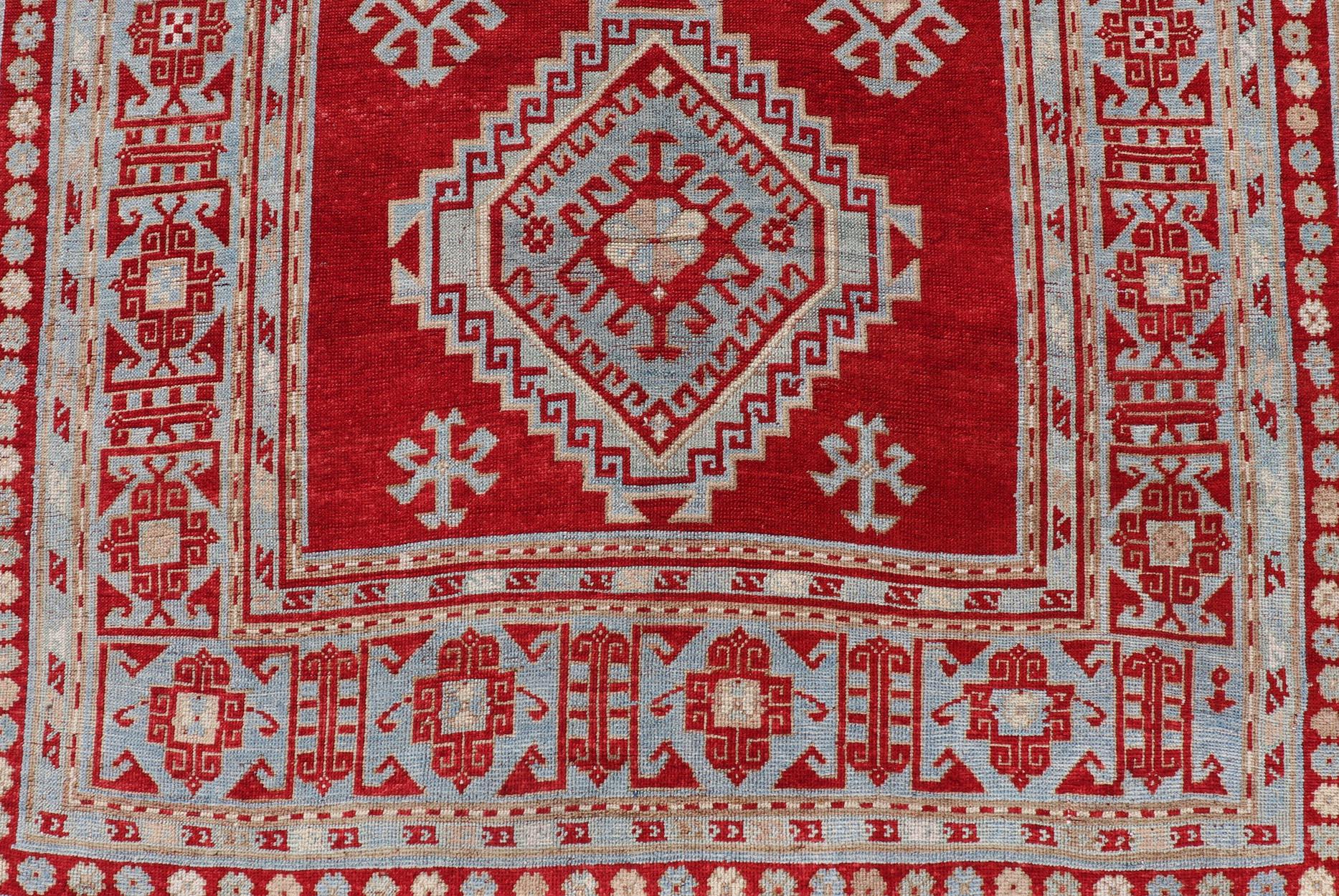 Antique Caucasian Kazak Gallery Rug in Brilliant Red with Geometric Design For Sale 3