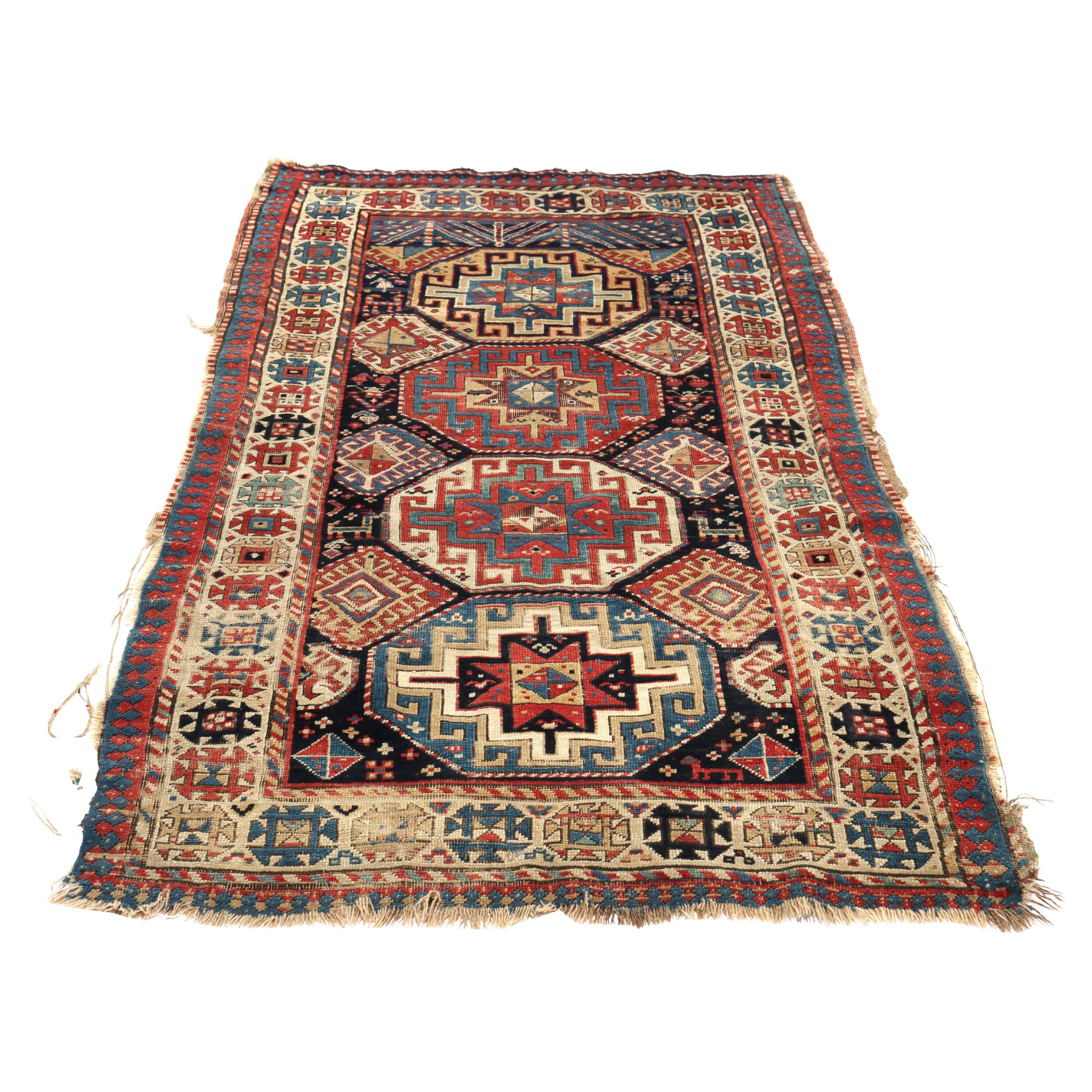 Antiker kaukasischer Kazak Langer Teppich C1900