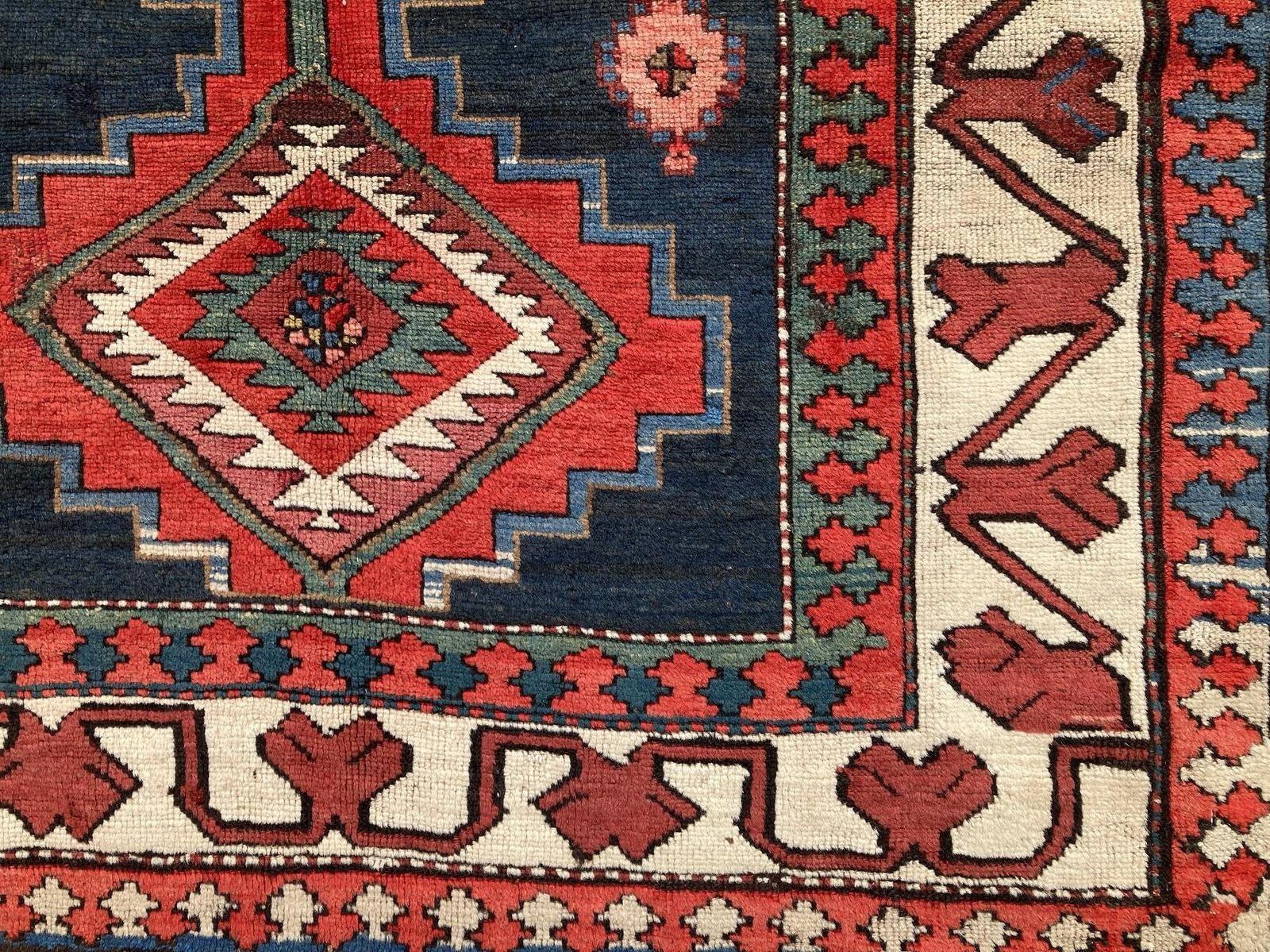 Tapis du Kazak caucasien ancien de 2,34 m x 1,18 m en vente 1