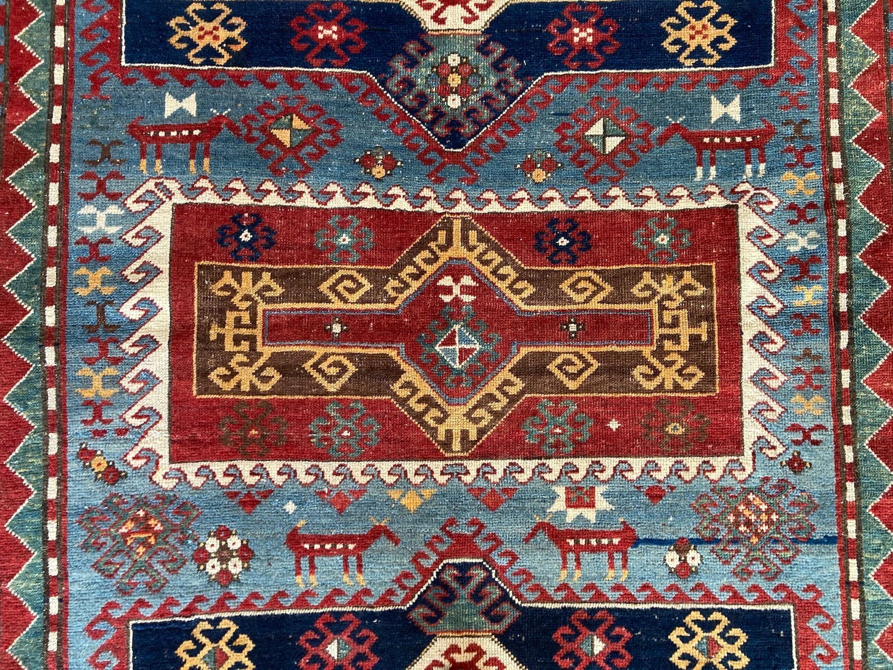 Ancien tapis caucasien Kazak 2.43m x 1.62m en vente 8