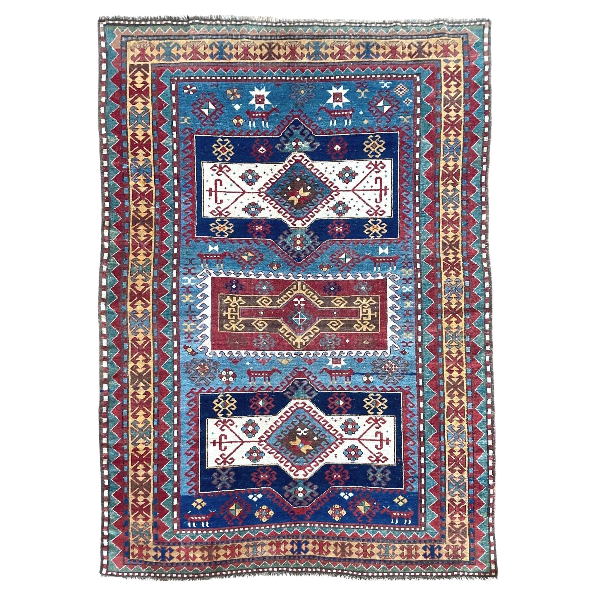 Ancien tapis caucasien Kazak 2.43m x 1.62m