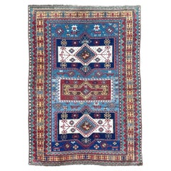 Ancien tapis caucasien Kazak 2.43m x 1.62m