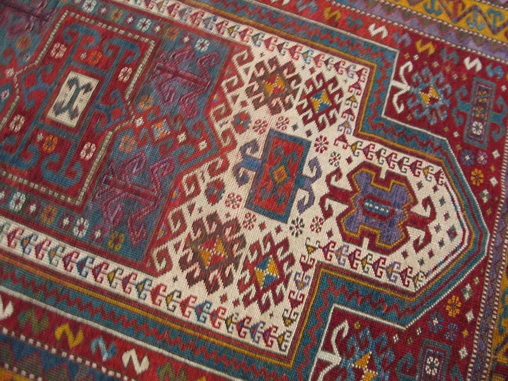 Wool Late 19th Century Caucasian Kazak Prayer Rug ( 3'9