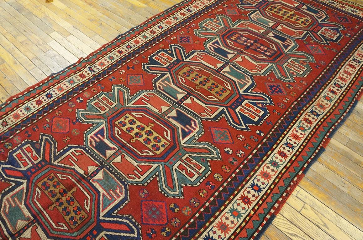 Early 20th Century Caucasian - Kazak Carpet ( 4' 8'' x 9' 6'' - 142 x 289 cm ) For Sale 1