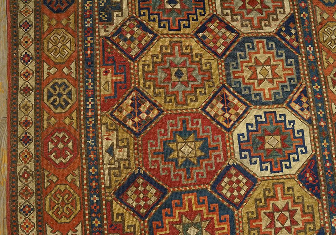 Alfombra kazaka del siglo XIX ( 4' x 8'2