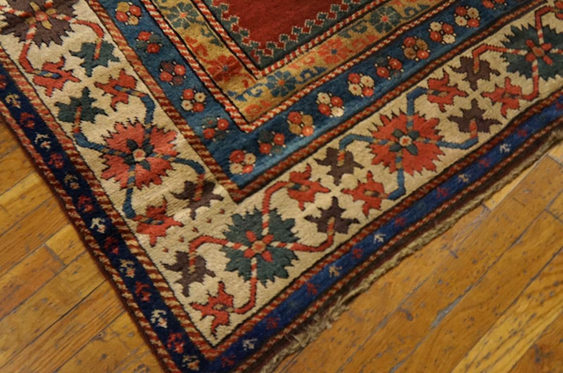 Kaukasischer Kasachischer Teppich aus der Mitte des 19. Jahrhunderts ( 4' x 8'8