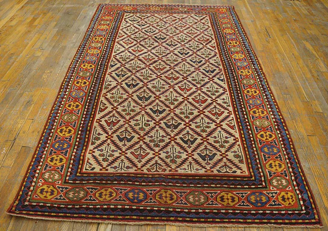 Kaukasischer Teppich des späten 19. Jahrhunderts ( 4'8