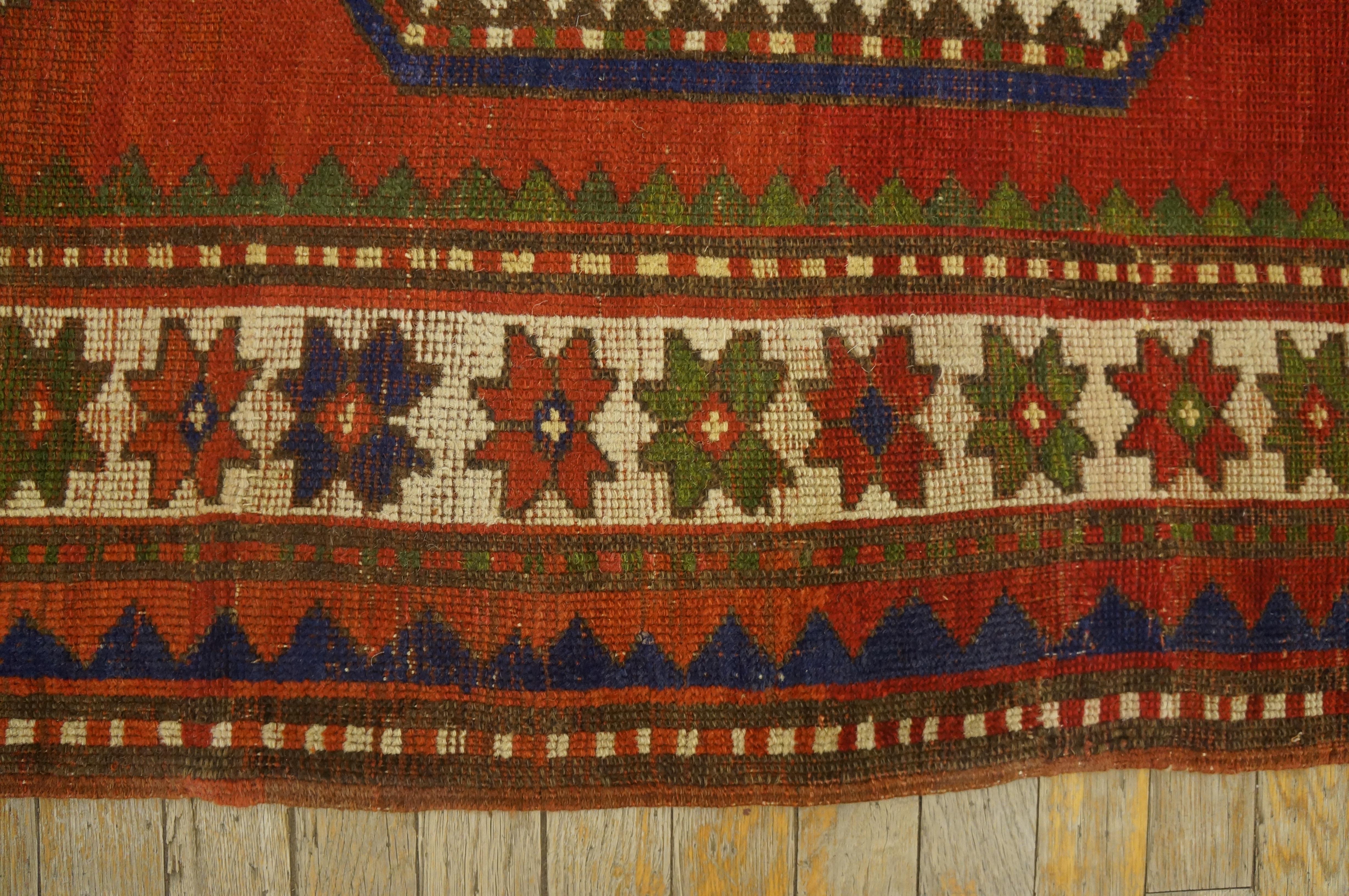 Early 20th Century Caucasian Kazak Lori Pombak Carpet (4'9