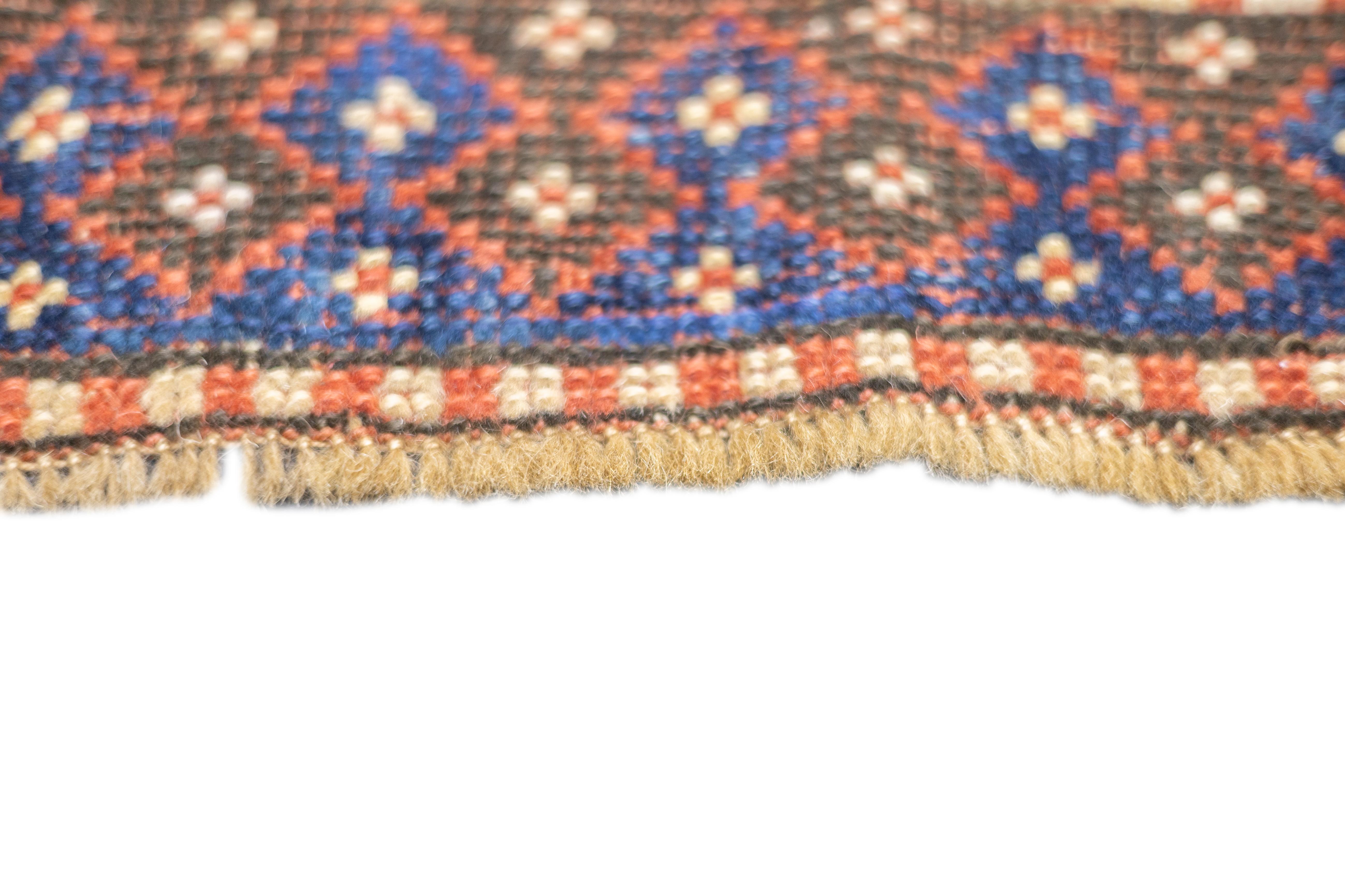 Antique Caucasian Kazak Rug 5'1'' x 6'10'' In Good Condition For Sale In New York, NY