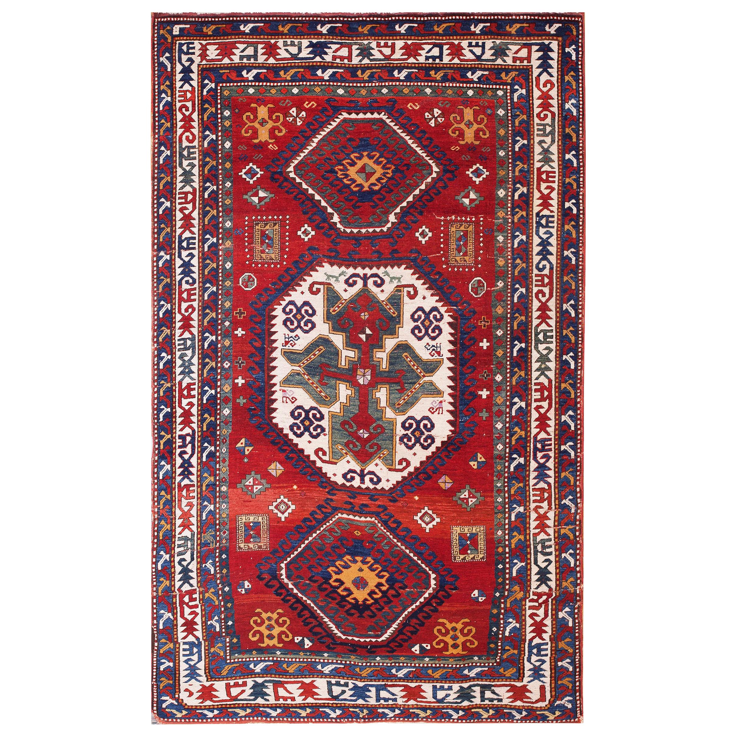 Kaukasischer Kazak Lori Pambak Teppich aus dem 19. Jahrhundert (5'8" x 9'9" - 173 x 297)