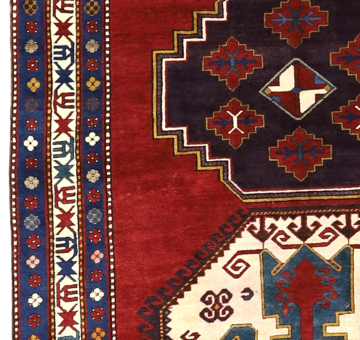 Alfombra antigua Kazak Caucásica 5'9