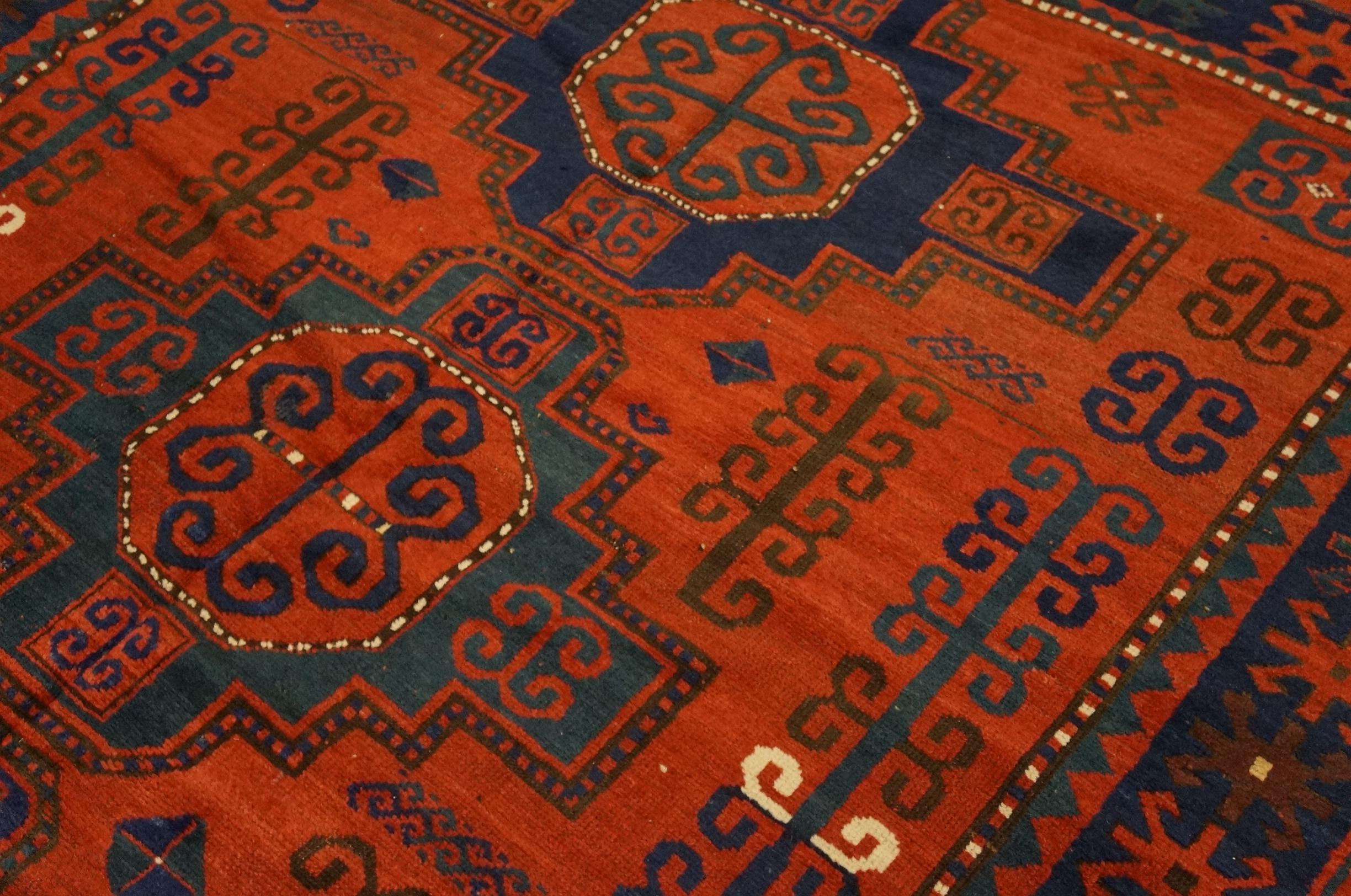 Hand-Knotted Early 20th Century Caucasian Kazak Carpet ( 6' x 7' - 183 x 213 ) For Sale
