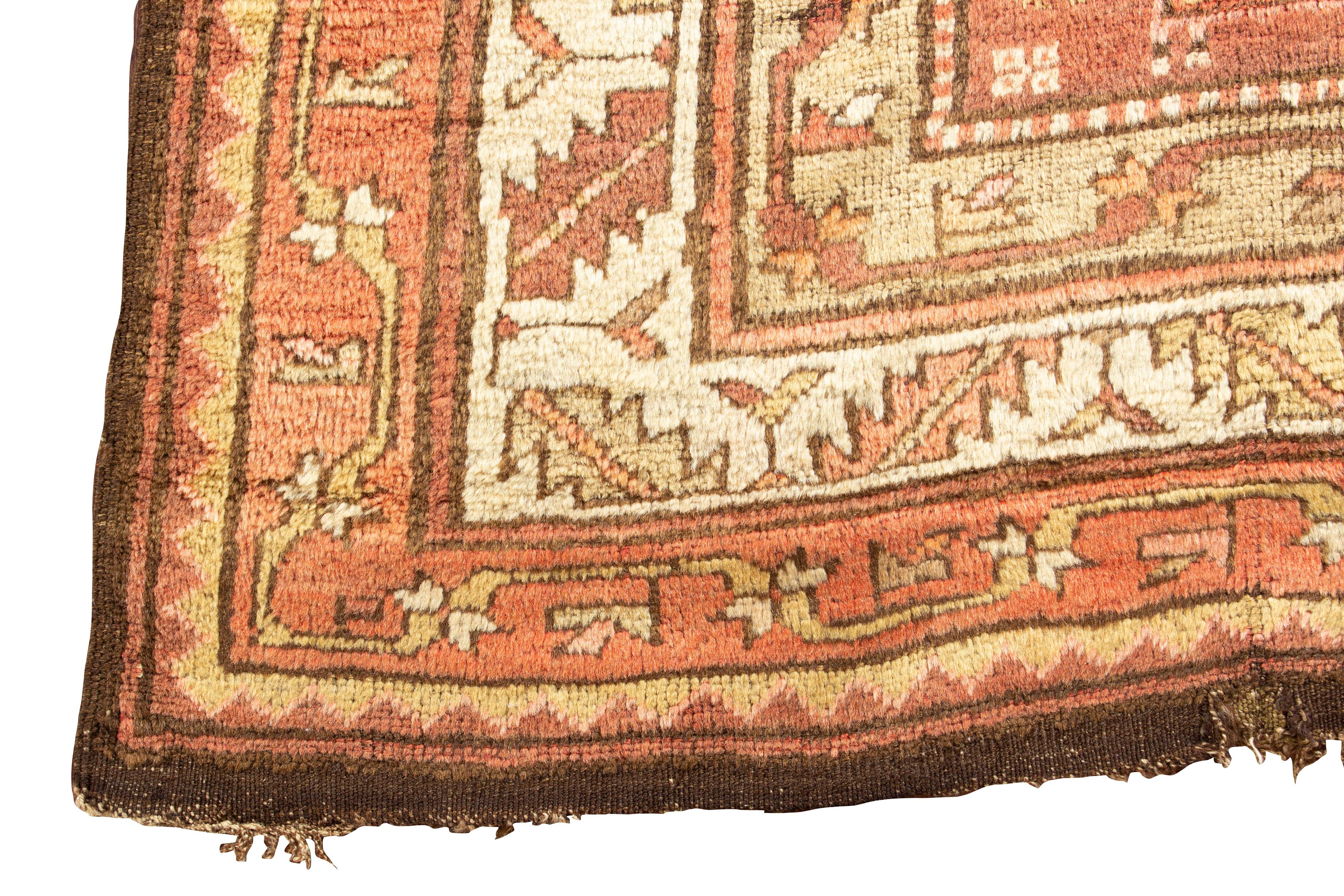 Tapis caucasien ancien Kazak, vers 1890 4'2 x 7'8 Bon état - En vente à Secaucus, NJ
