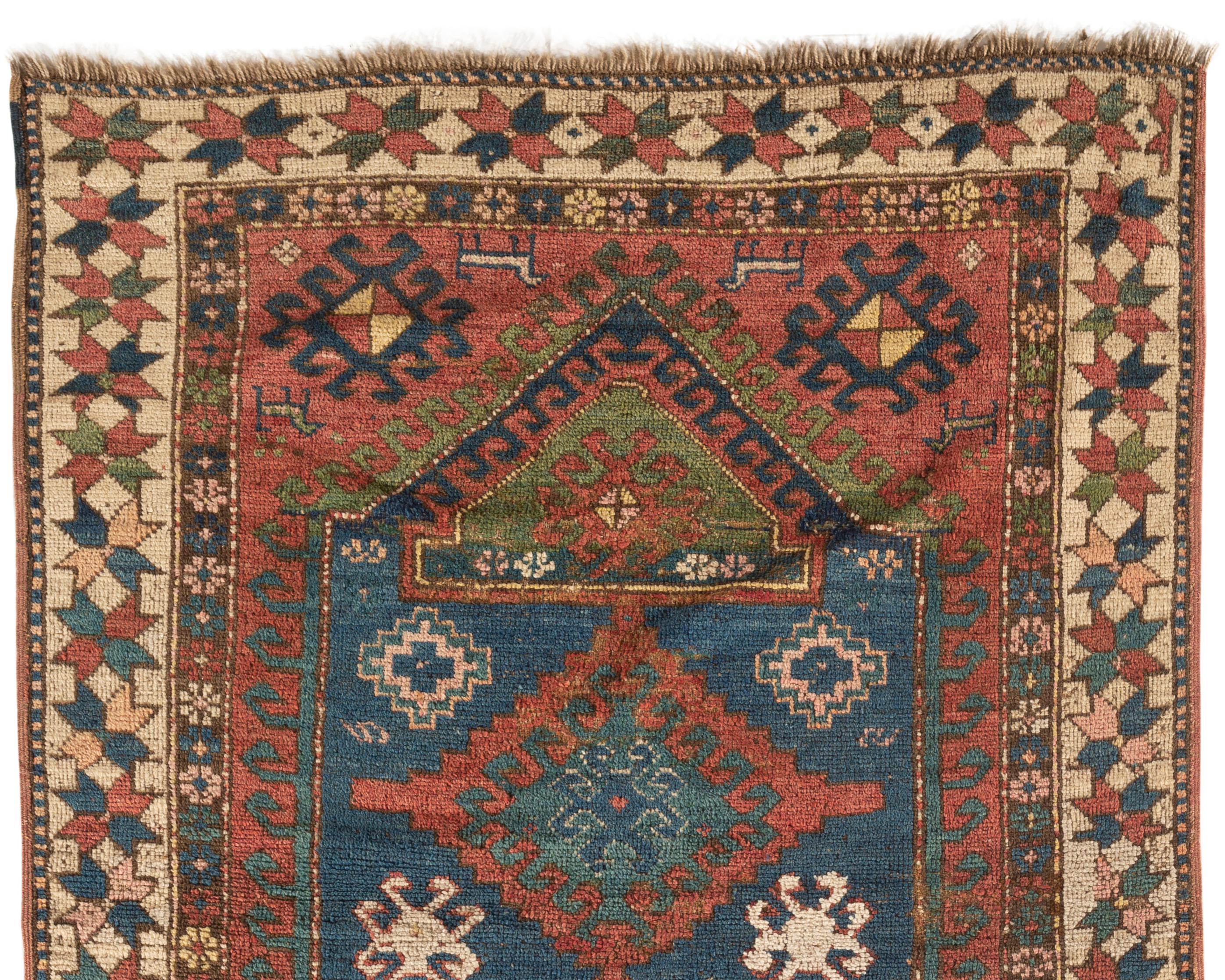 Antiker kaukasischer Kazak-Teppich, um 1890 4' x 6'10 im Zustand „Gut“ im Angebot in Secaucus, NJ