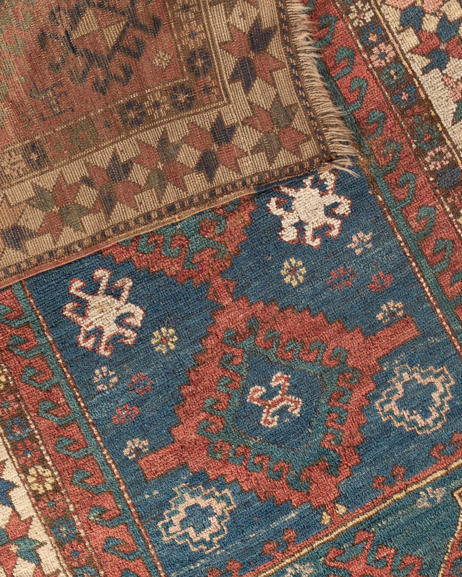 Antiker kaukasischer Kazak-Teppich, um 1890 4' x 6'10 (Wolle) im Angebot