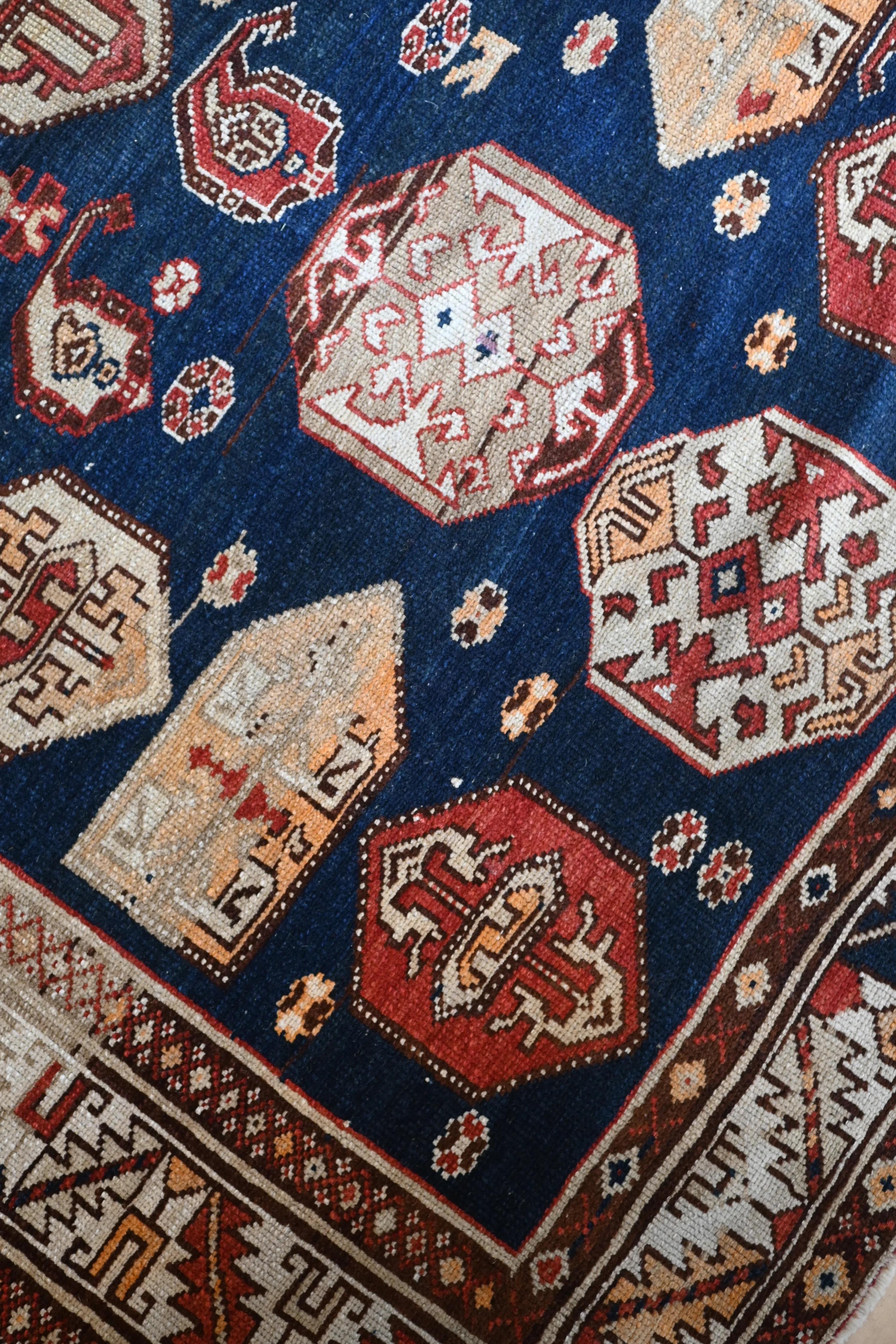 Kazakh Ancien tapis caucasien Kazak en vente