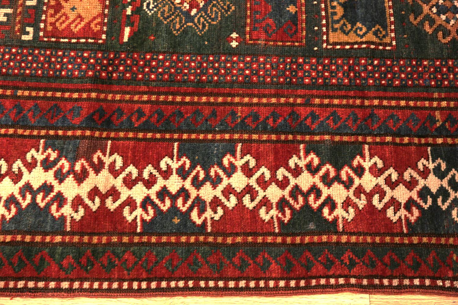 Beautiful antique Caucasian Kazak rug, country of origin: Caucasus, date circa 1880. Size: 5 ft 4 in x 7 ft (1.63 m x 2.13 m).