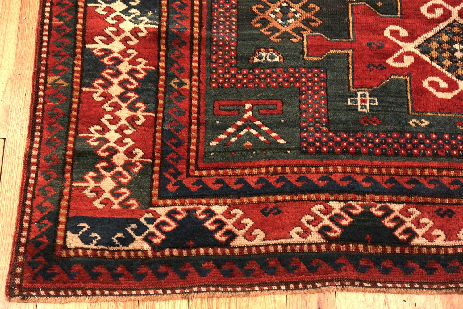 Nazmiyal Collection Antique Caucasian Kazak Rug. Size: 5 ft 4 in x 7 ft In Good Condition In New York, NY