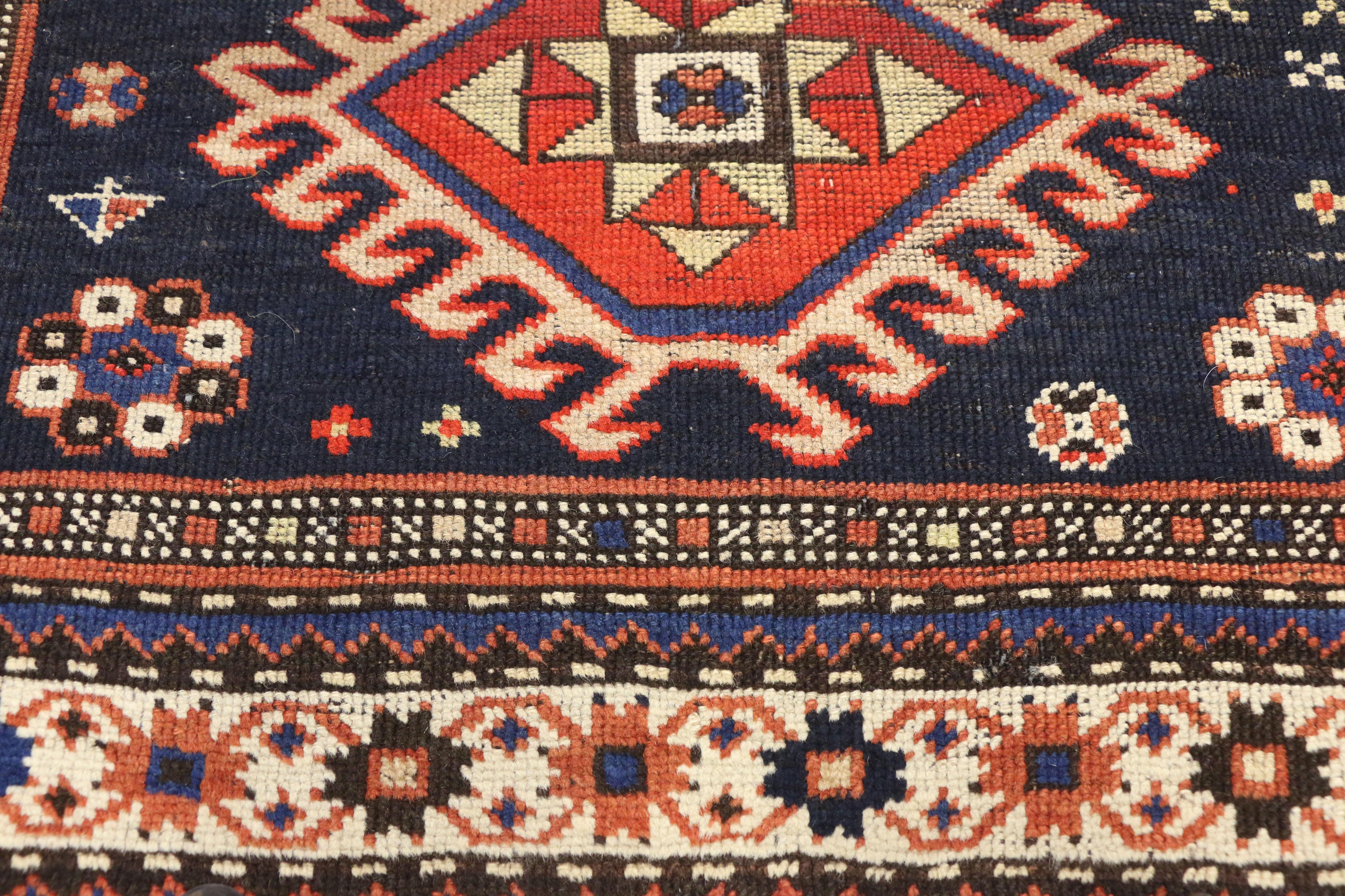 Antique Caucasian Kazak Rug with Compartment Design  In Good Condition For Sale In Dallas, TX