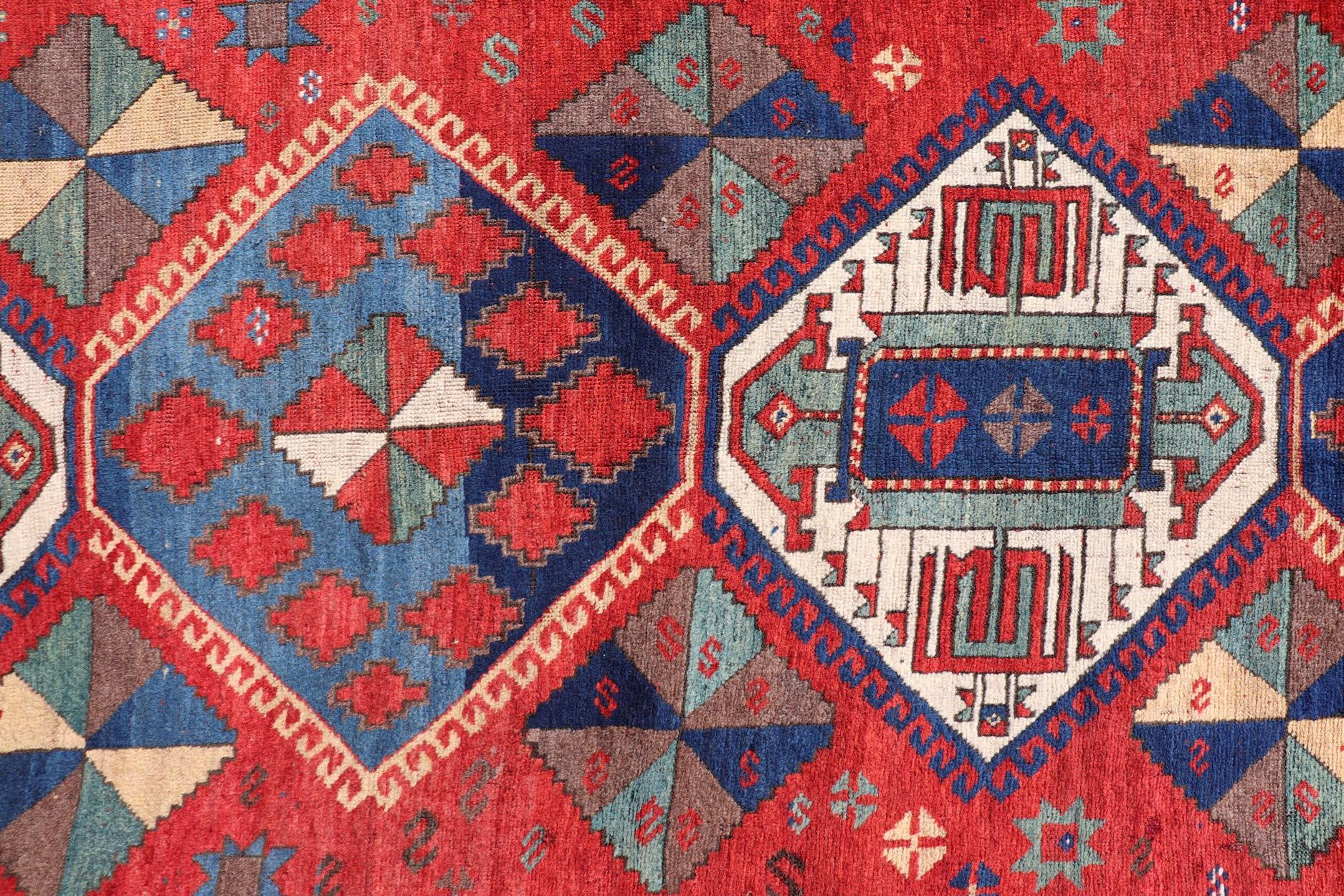 Antique Caucasian Kazak Rug with Four Bold Medallions on Red Field 5'2 x 9'1 For Sale 5