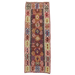 Tapis de couloir Kilim caucasien ancien de style tribal