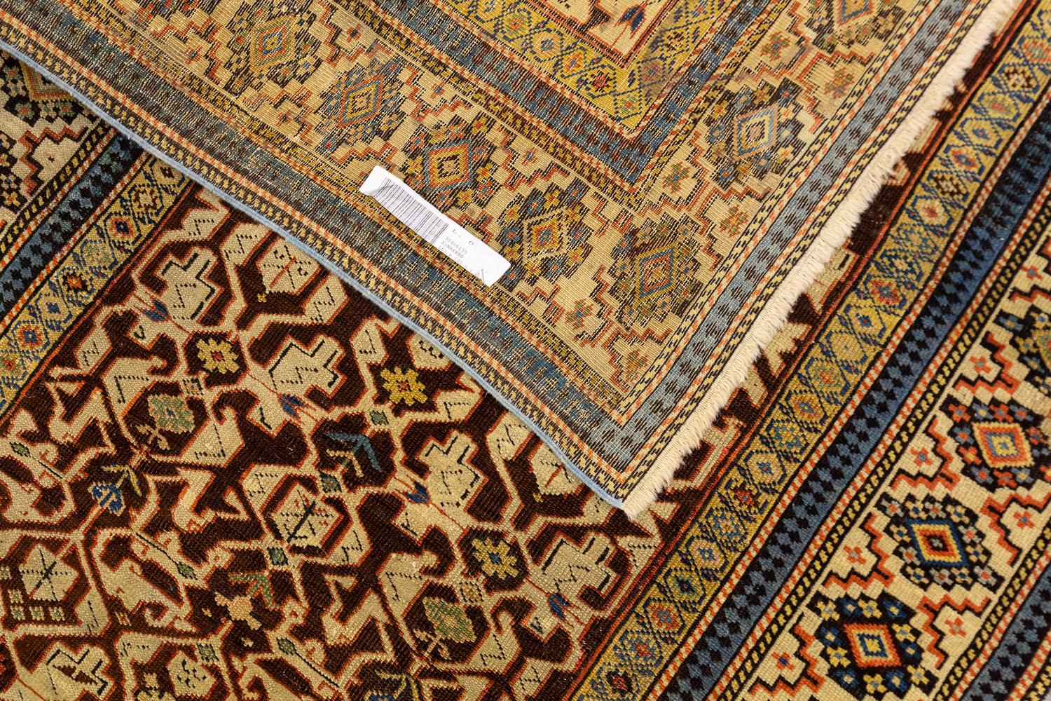 Antiker kaukasischer konakender Teppich im Angebot 2