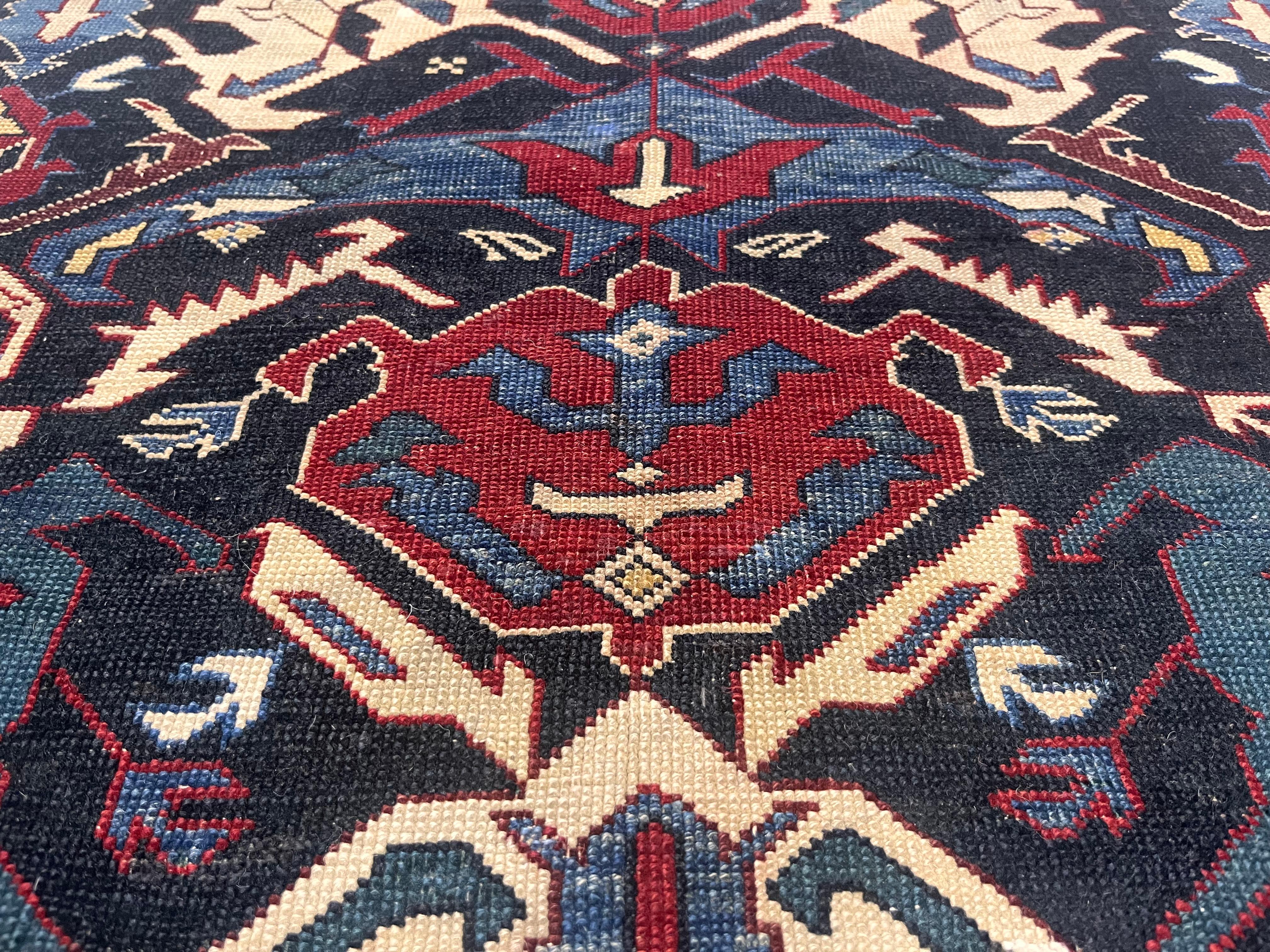 Antiker kaukasischer Kuba-Teppich 2'10