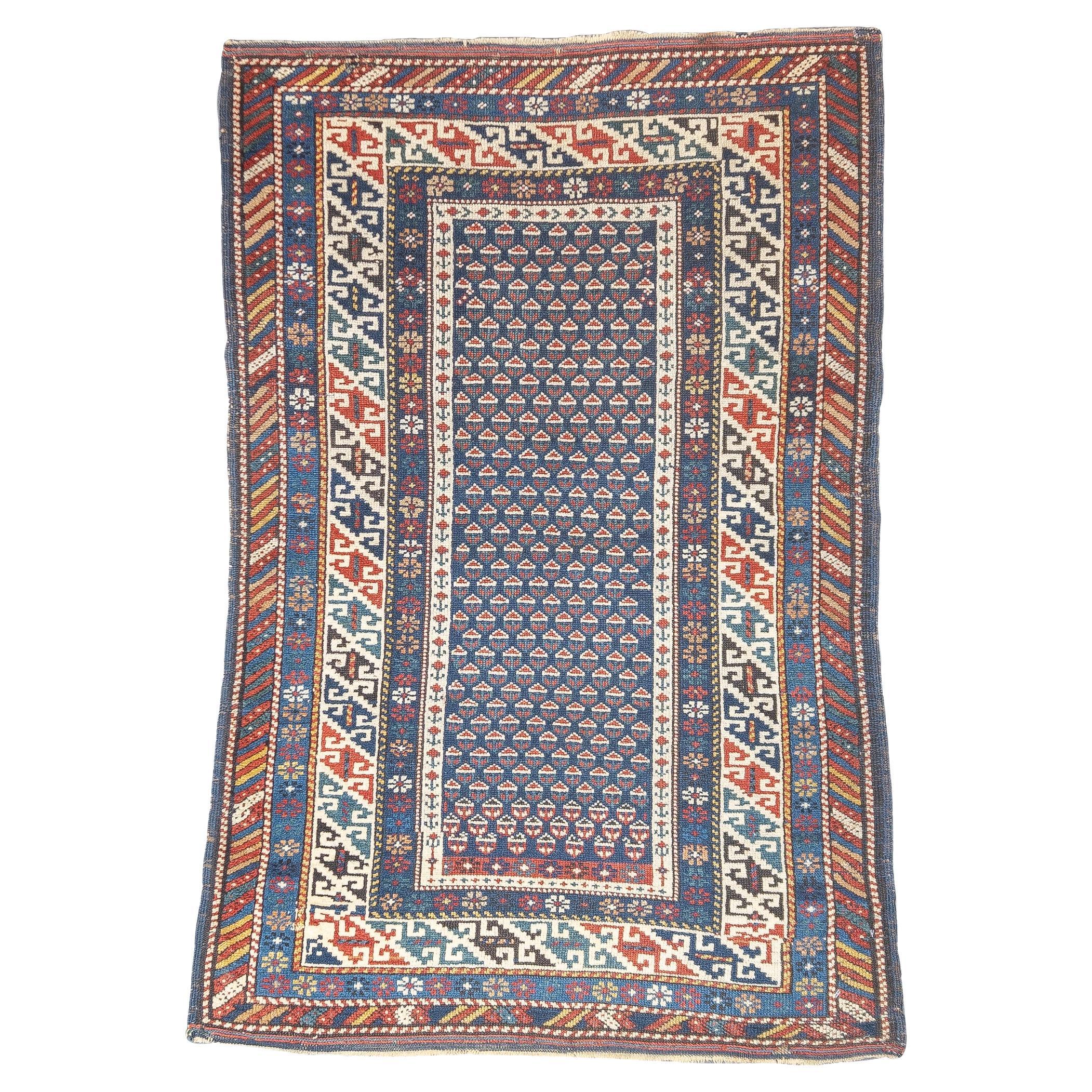 Tapis ancien caucasien Kuba 2'9" x 4'2" en vente