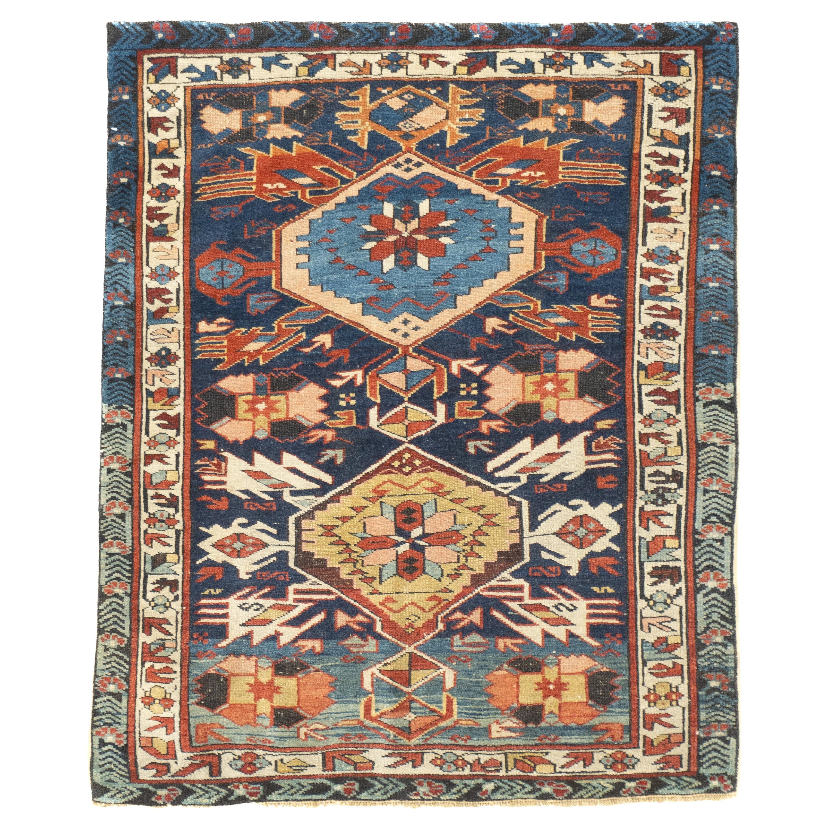 Tapis Kuba caucasien ancien de 3'0" x 3'5'' en vente