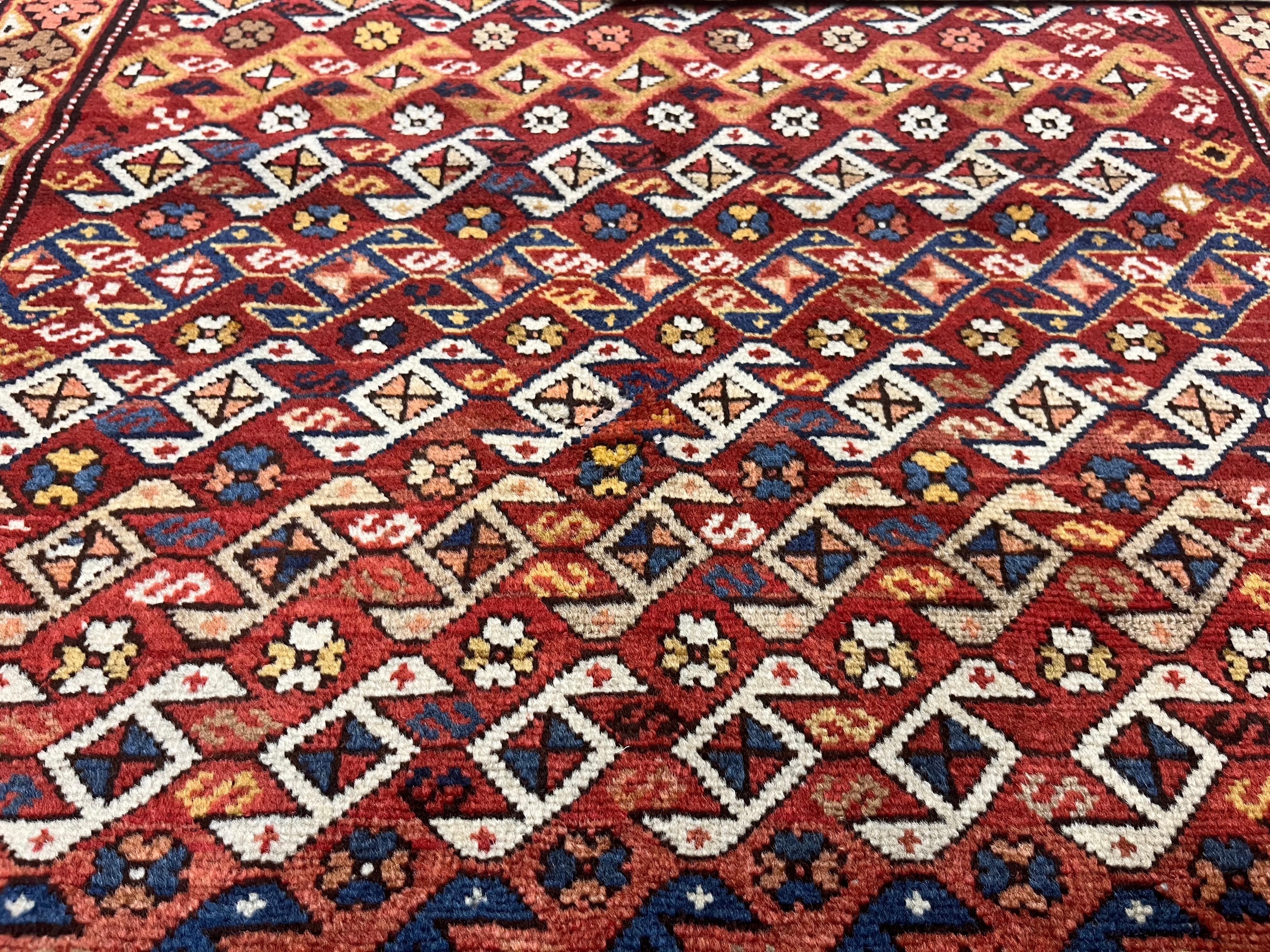 Caucasien Tapis Kuba caucasien antique 3'11
