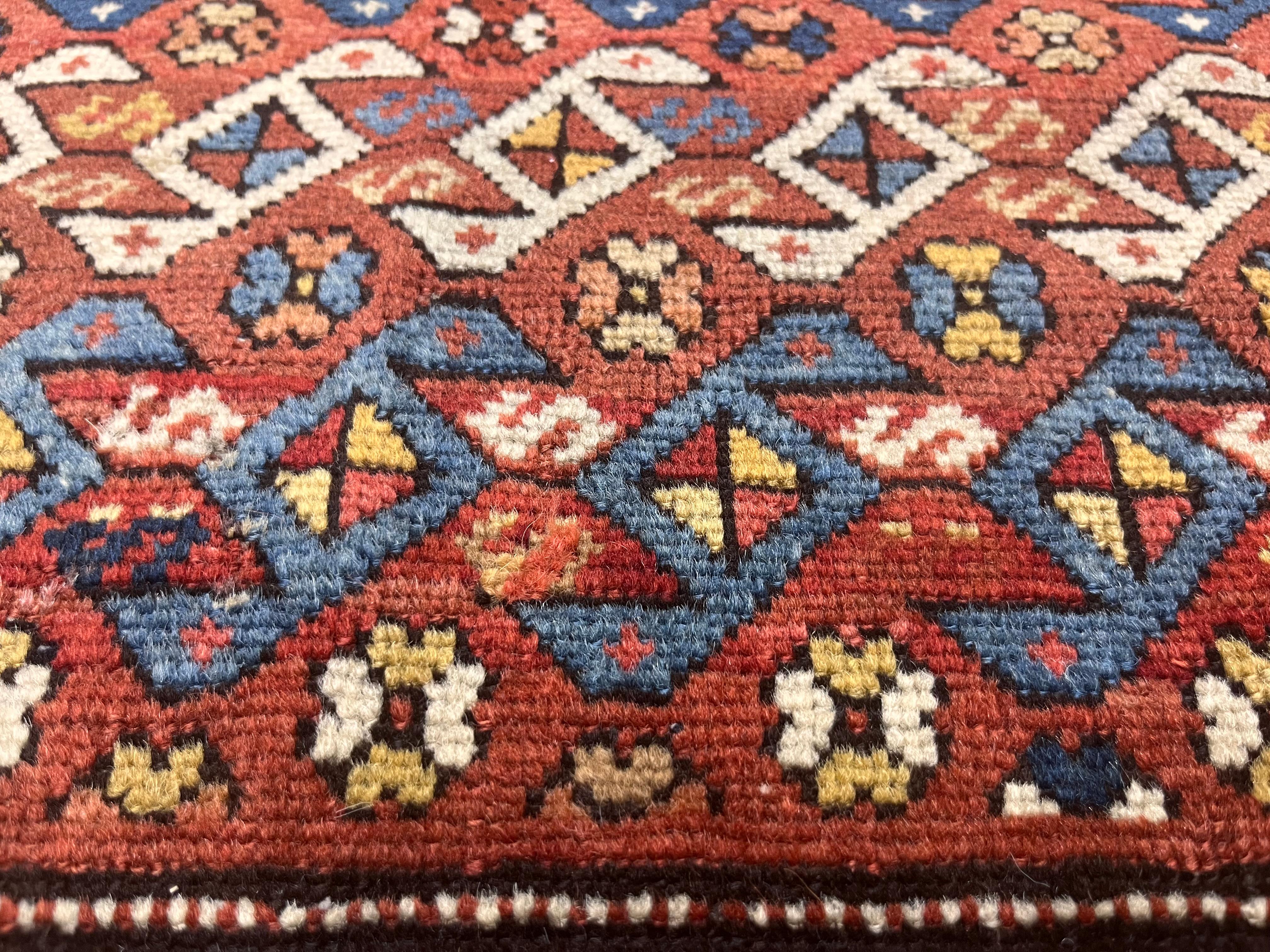 Noué à la main Tapis Kuba caucasien antique 3'11